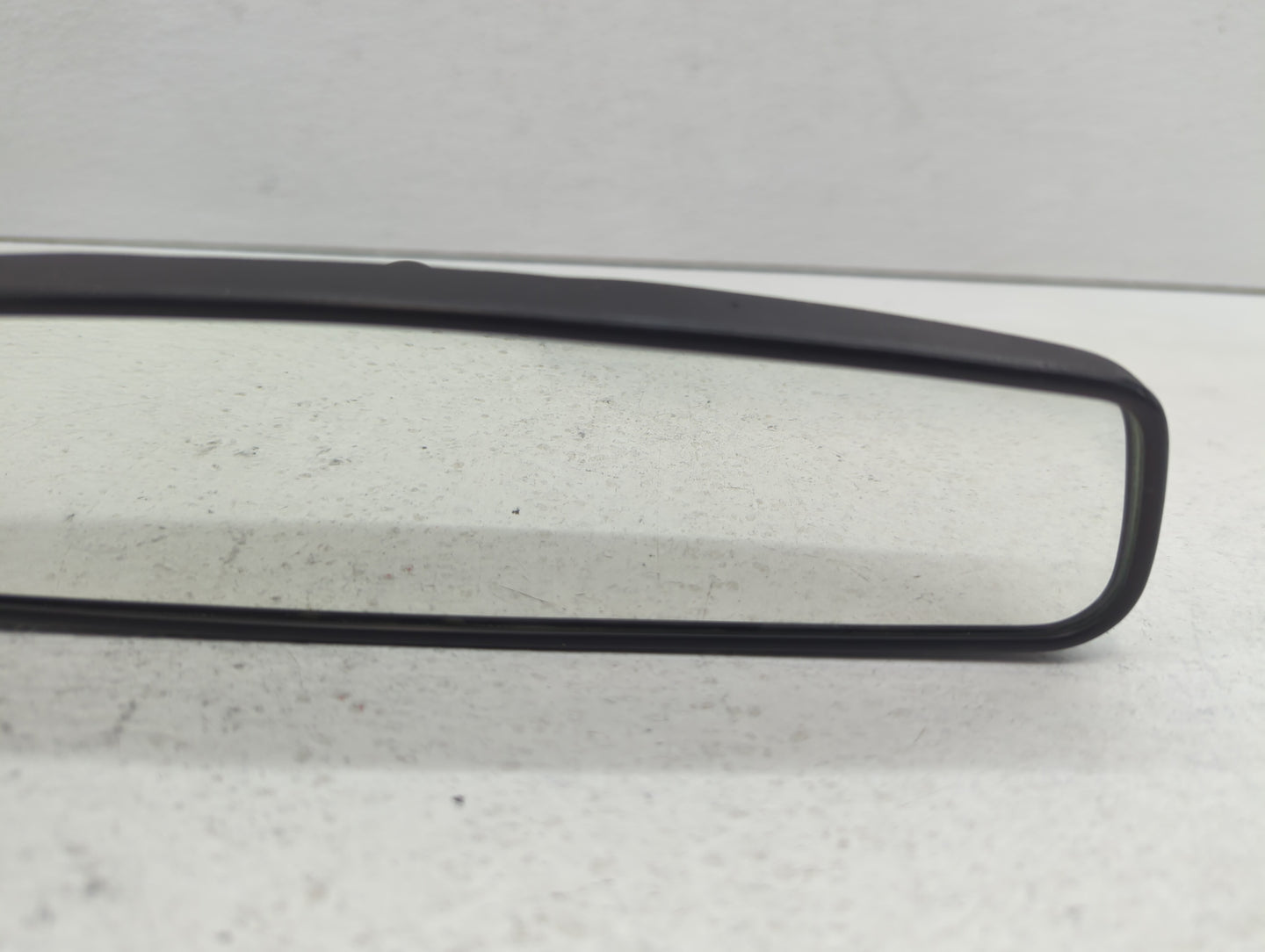 2011 Cadillac Srx Interior Rear View Mirror Replacement OEM P/N:E8011083 Fits OEM Used Auto Parts - Oemusedautoparts1.com