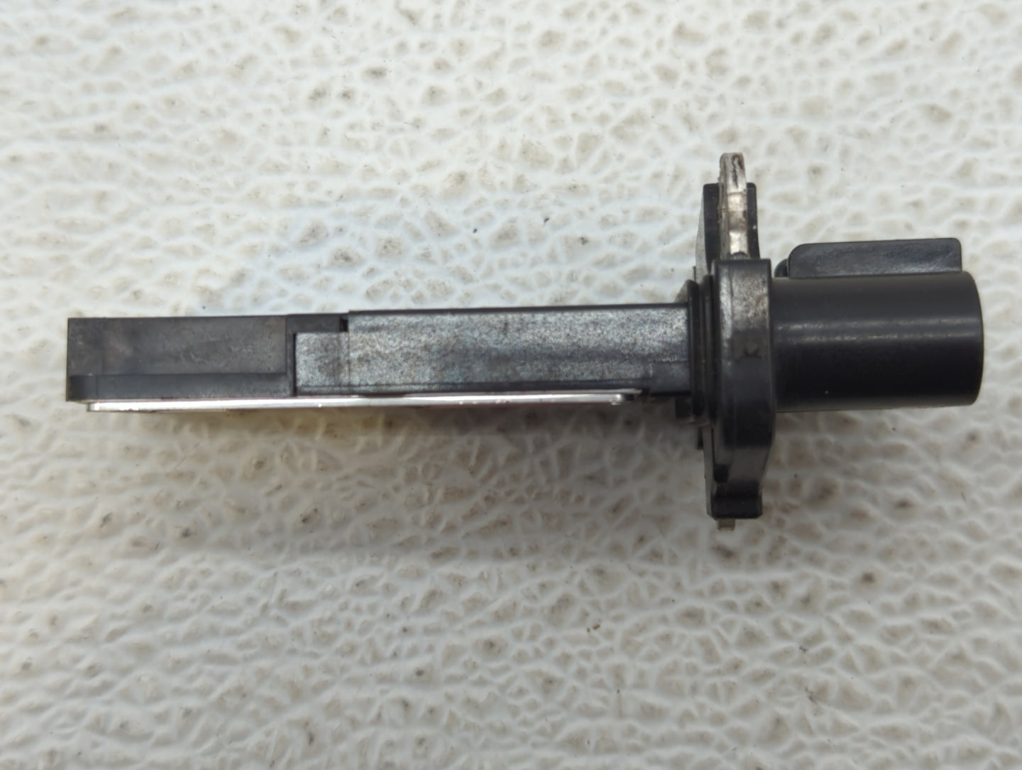 2007-2011 Cadillac Srx Mass Air Flow Meter Maf - Oemusedautoparts1.com