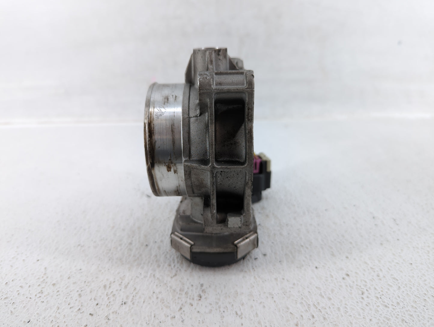 2007-2011 Cadillac Srx Throttle Body P/N:994AA Fits Fits 2007 2008 2009 2010 2011 2012 OEM Used Auto Parts - Oemusedautopart