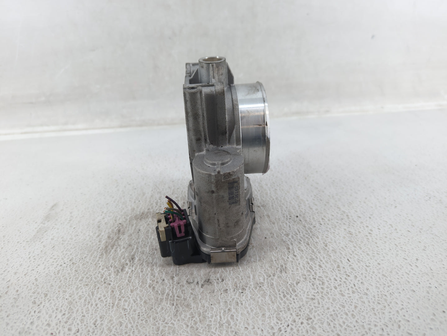 2007-2011 Cadillac Srx Throttle Body P/N:994AA Fits Fits 2007 2008 2009 2010 2011 2012 OEM Used Auto Parts - Oemusedautopart