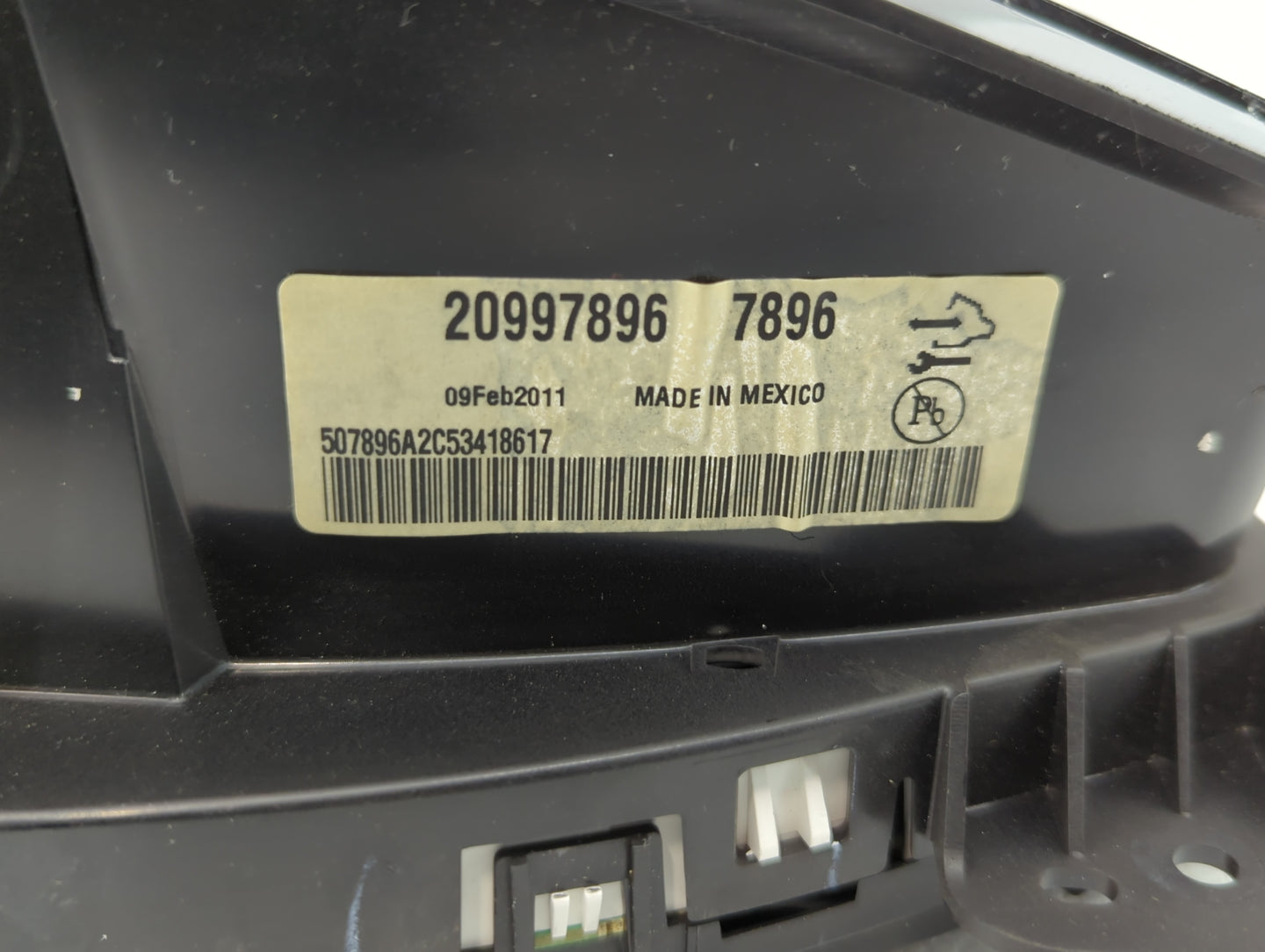 2011 Cadillac Srx Instrument Cluster Speedometer Gauges P/N:20997896 Fits OEM Used Auto Parts - Oemusedautoparts1.com