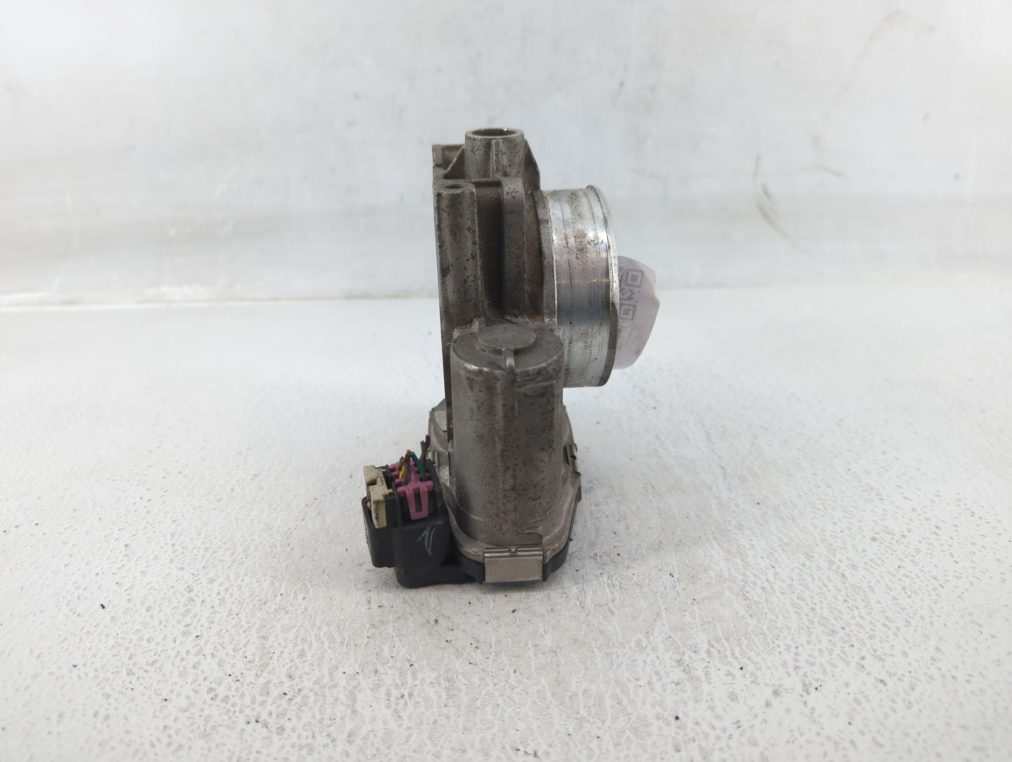 2007-2011 Cadillac Srx Throttle Body P/N:994AA Fits Fits 2007 2008 2009 2010 2011 2012 OEM Used Auto Parts - Oemusedautopart