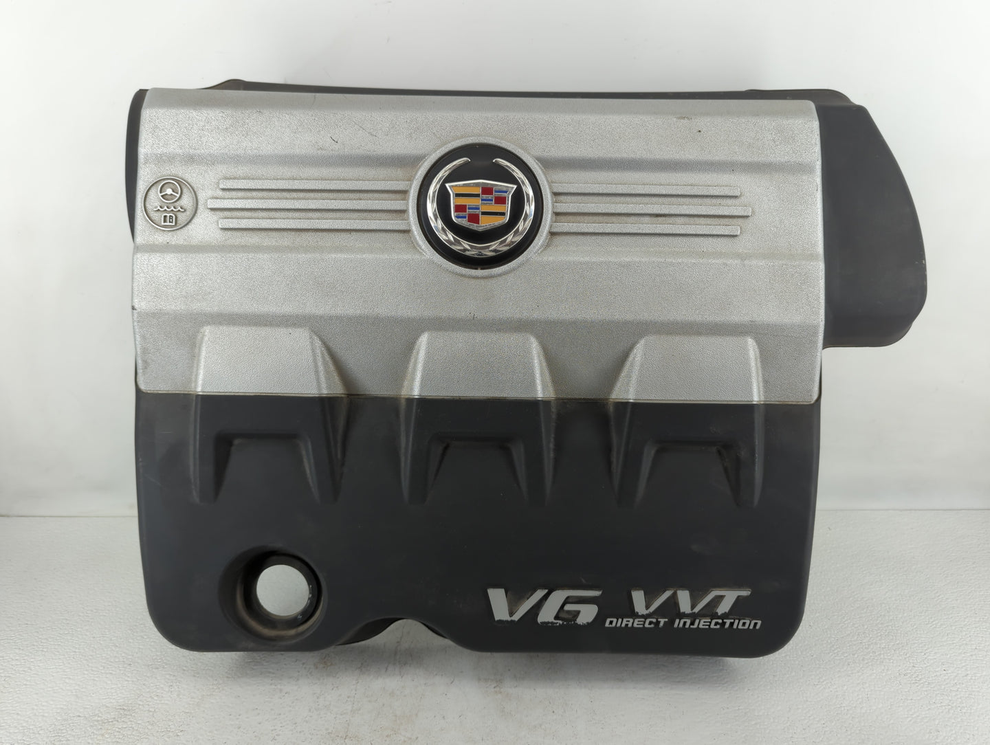 2011 Cadillac Srx Engine Cover - Oemusedautoparts1.com