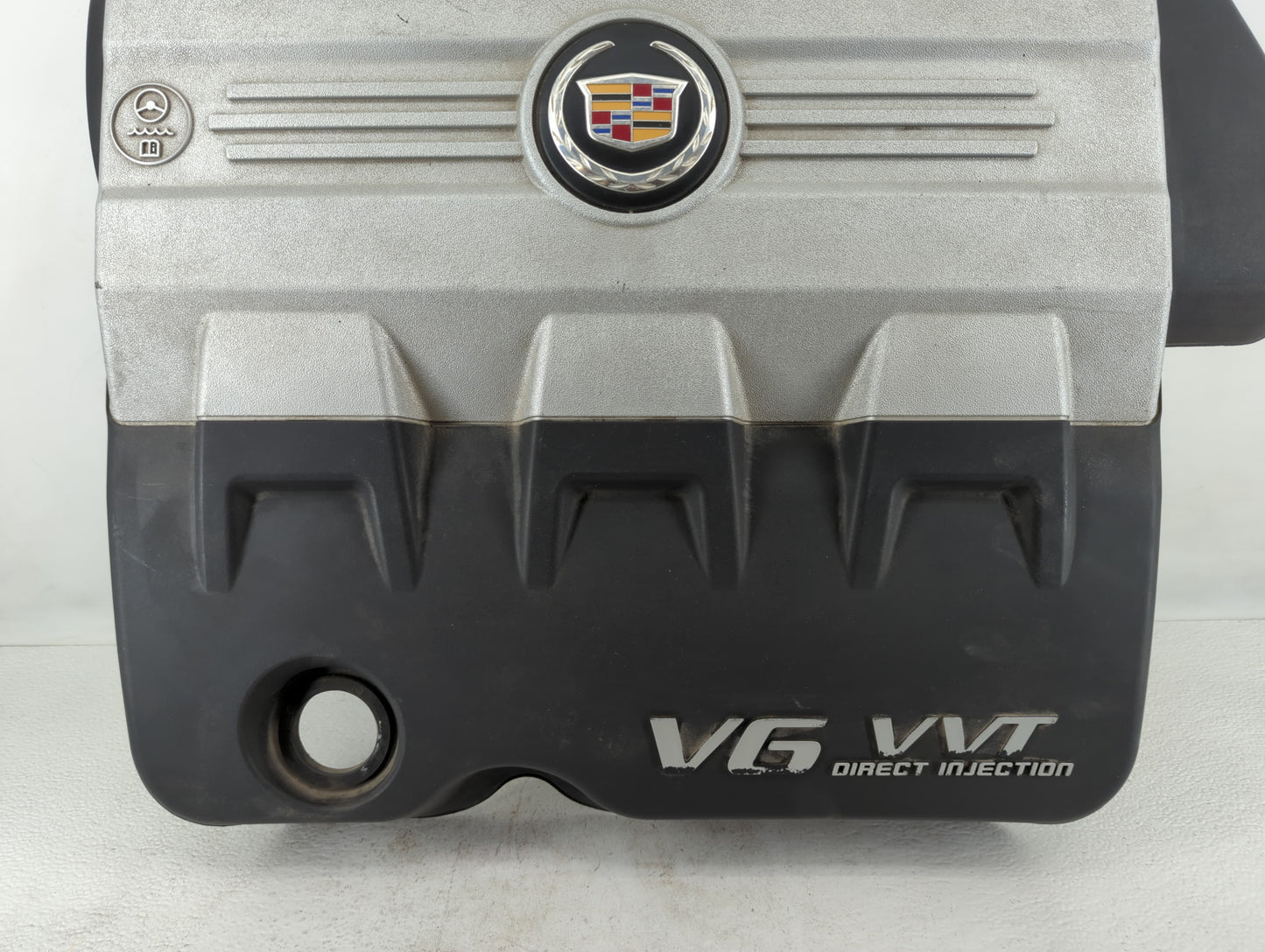 2011 Cadillac Srx Engine Cover - Oemusedautoparts1.com