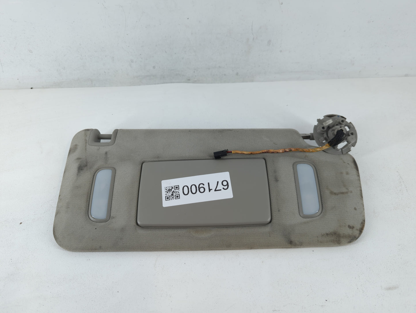 2010-2014 Cadillac Srx Sun Visor Shade Replacement Driver Left Mirror Fits Fits 2010 2011 2012 2013 2014 OEM Used Auto Parts