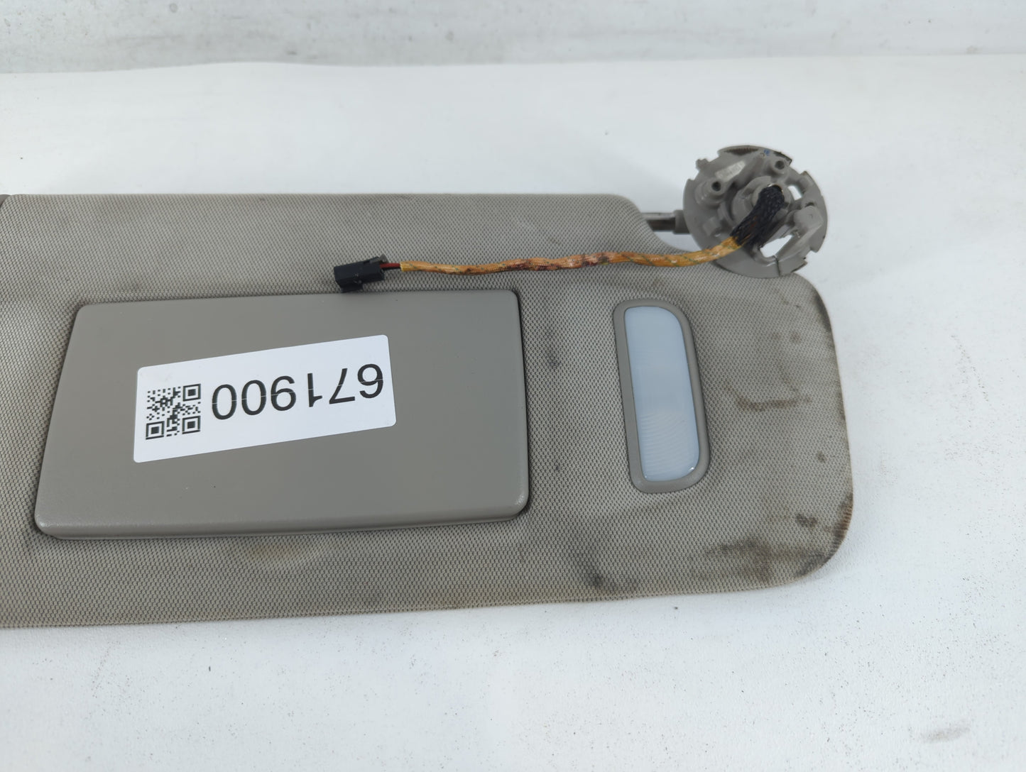 2010-2014 Cadillac Srx Sun Visor Shade Replacement Driver Left Mirror Fits Fits 2010 2011 2012 2013 2014 OEM Used Auto Parts