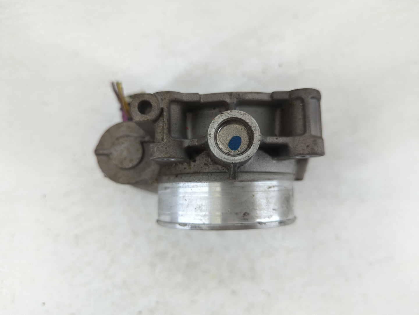 2007-2011 Cadillac Srx Throttle Body P/N:004AA2070C Fits Fits 2007 2008 2009 2010 2011 2012 OEM Used Auto Parts - Oemusedaut