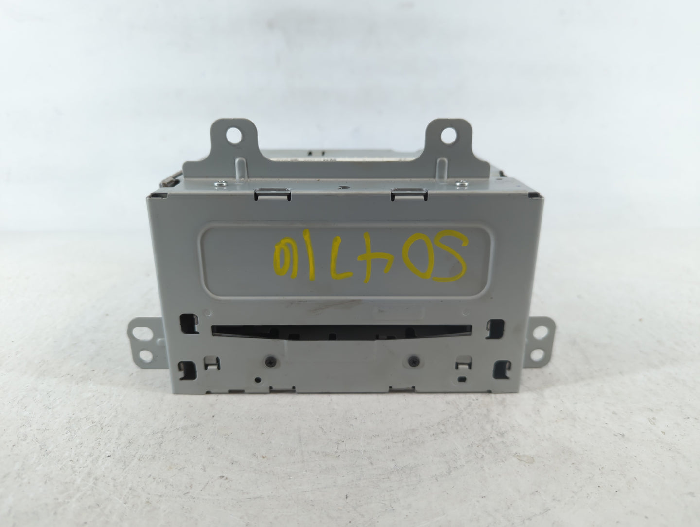 2011-2012 Cadillac Srx Am Fm Cd Player Radio Receiver - Oemusedautoparts1.com