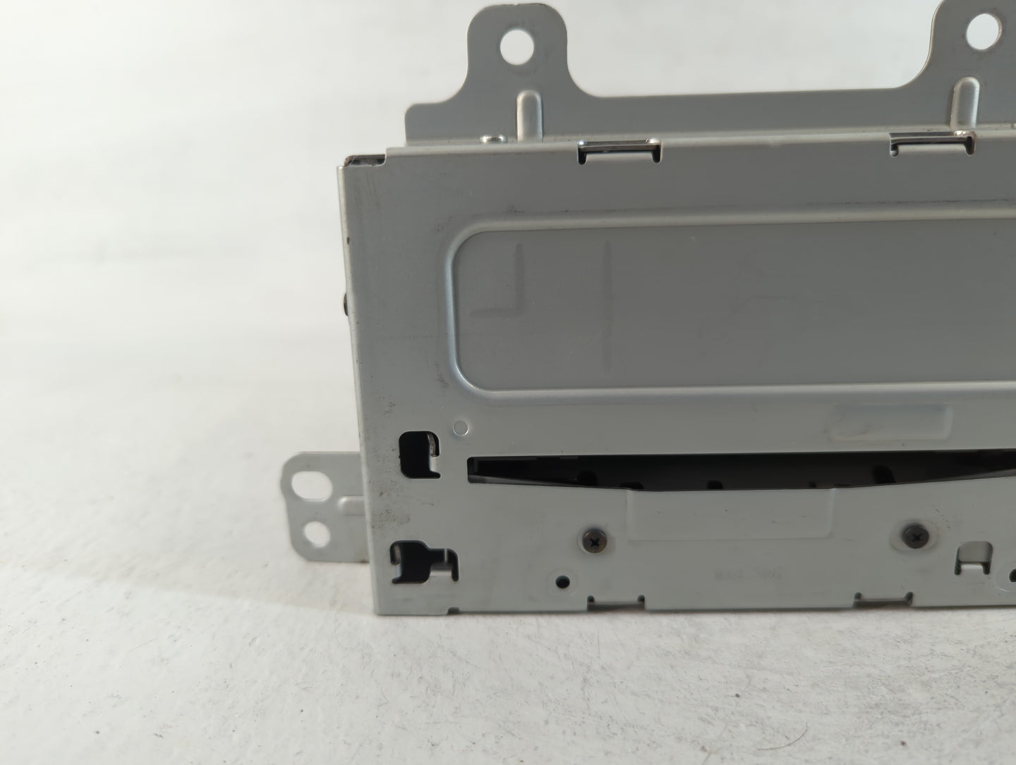 2011-2012 Cadillac Srx Am Fm Cd Player Radio Receiver - Oemusedautoparts1.com