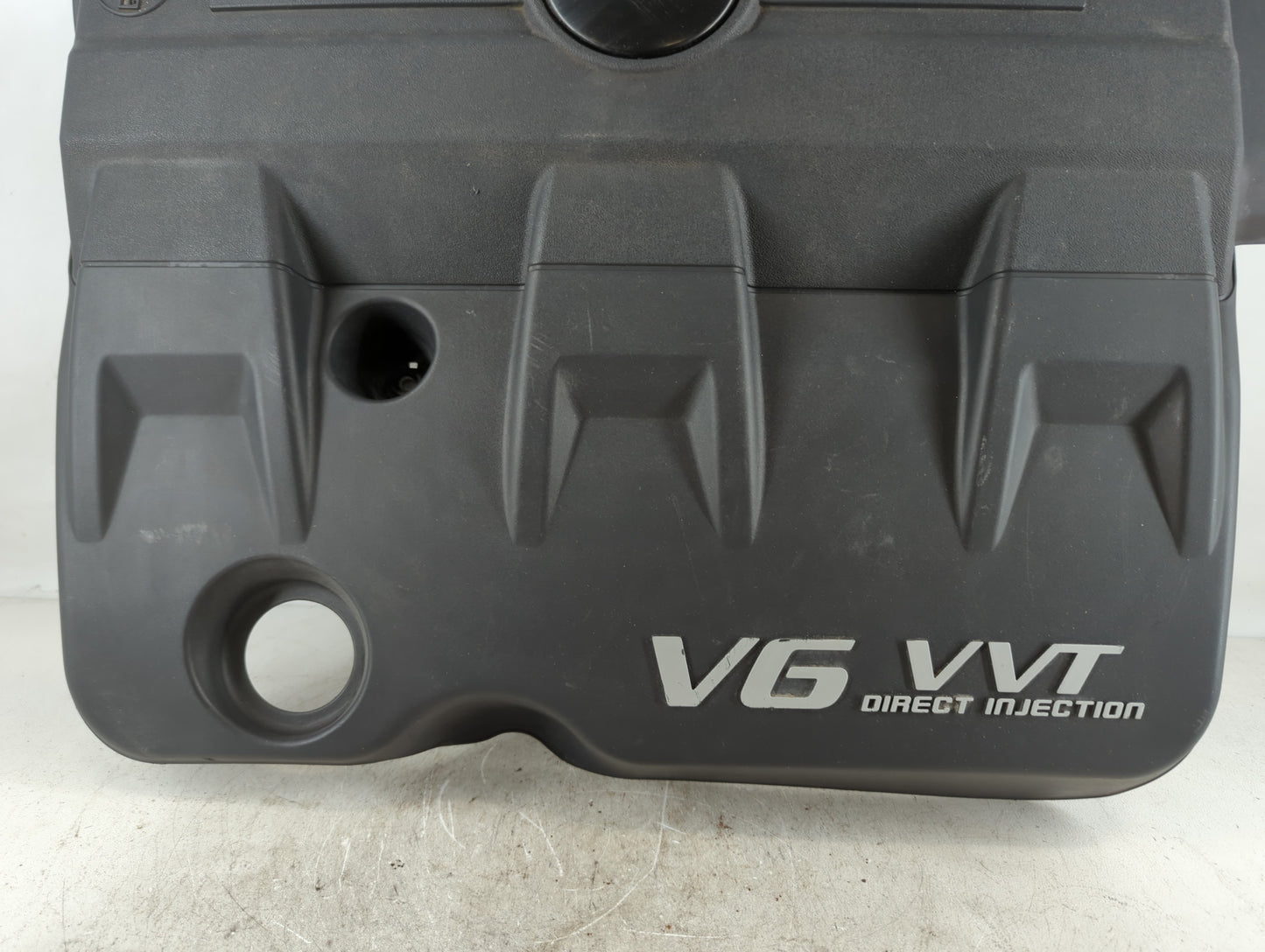 2011 Cadillac Srx Engine Cover - Oemusedautoparts1.com
