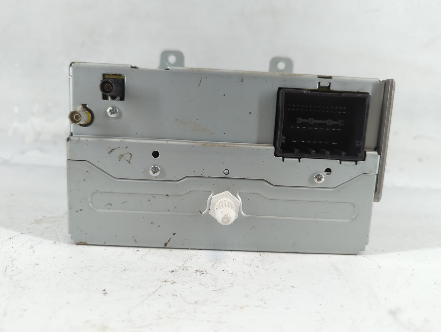 2011-2012 Cadillac Srx Radio AM FM Cd Player Receiver Replacement P/N:20983517 Fits Fits 2010 2011 2012 OEM Used Auto Parts 