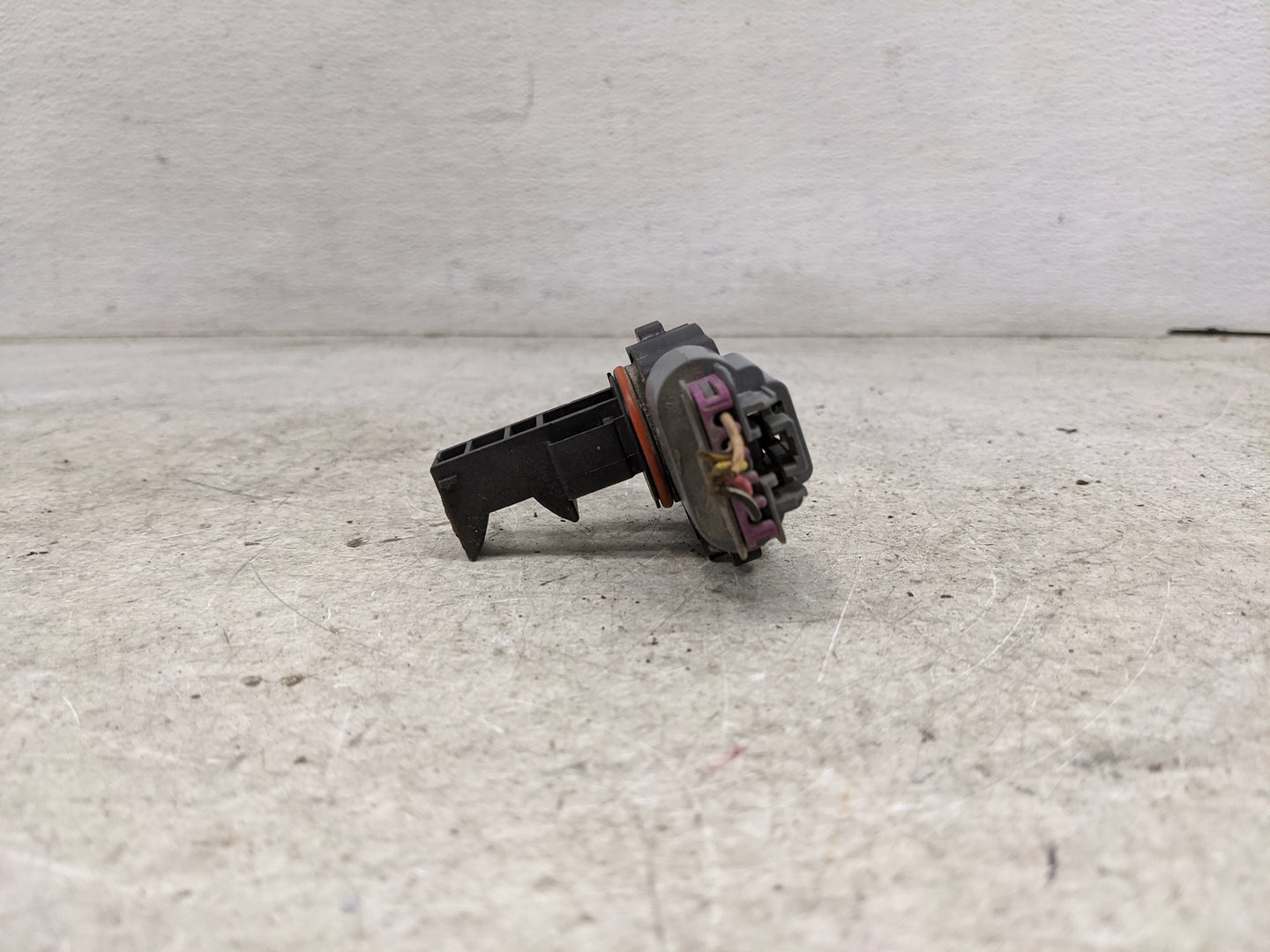 2009-2013 Chevrolet Avalanche Mass Air Flow Meter Maf 1489656 - Oemusedautoparts1.com
