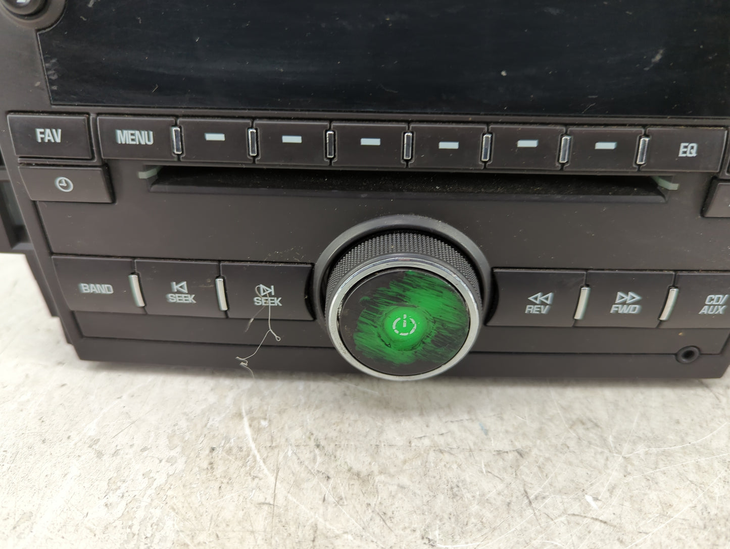 2011 Chevrolet Avalanche 1500 Radio AM FM Cd Player Receiver Replacement P/N:20934593 25826305 Fits OEM Used Auto Parts - Oe