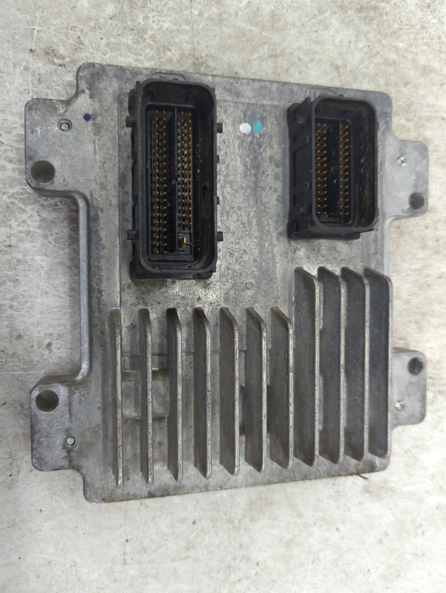 2009-2011 Chevrolet Aveo PCM Engine Control Computer ECU ECM PCU OEM P/N:12638924, 86AARG46109100DA, 12636386 Fits OEM Used 