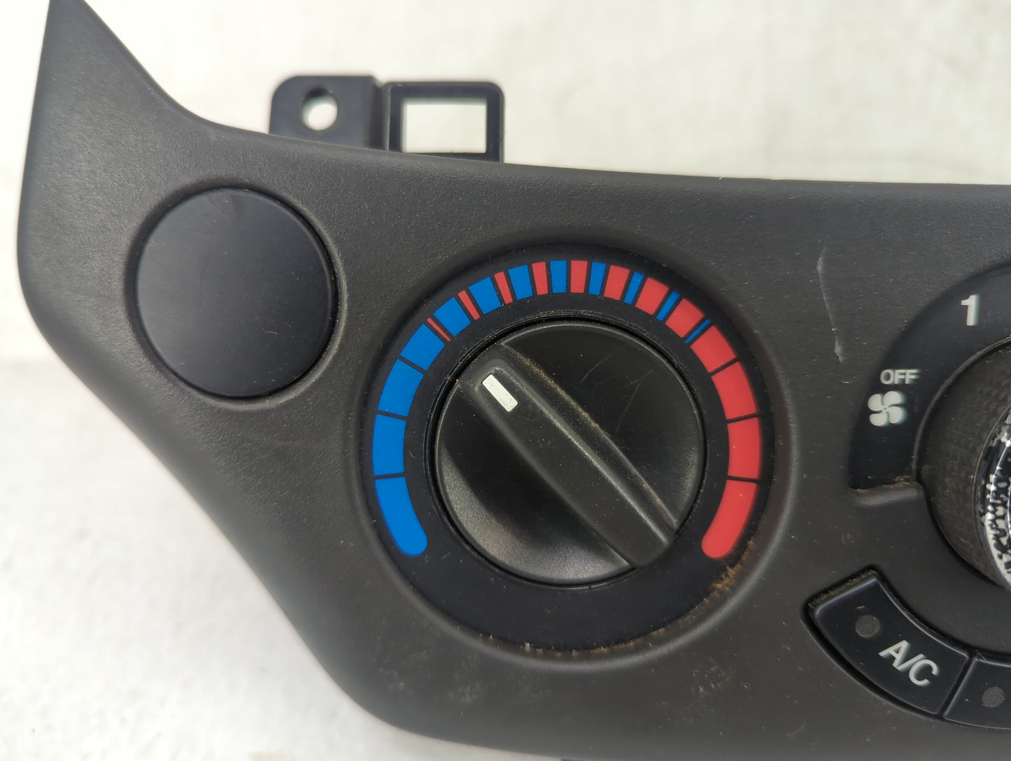 2007-2011 Chevrolet Aveo Climate Control Module Temperature AC/Heater Replacement Fits Fits 2007 2008 2009 2010 2011 OEM Use