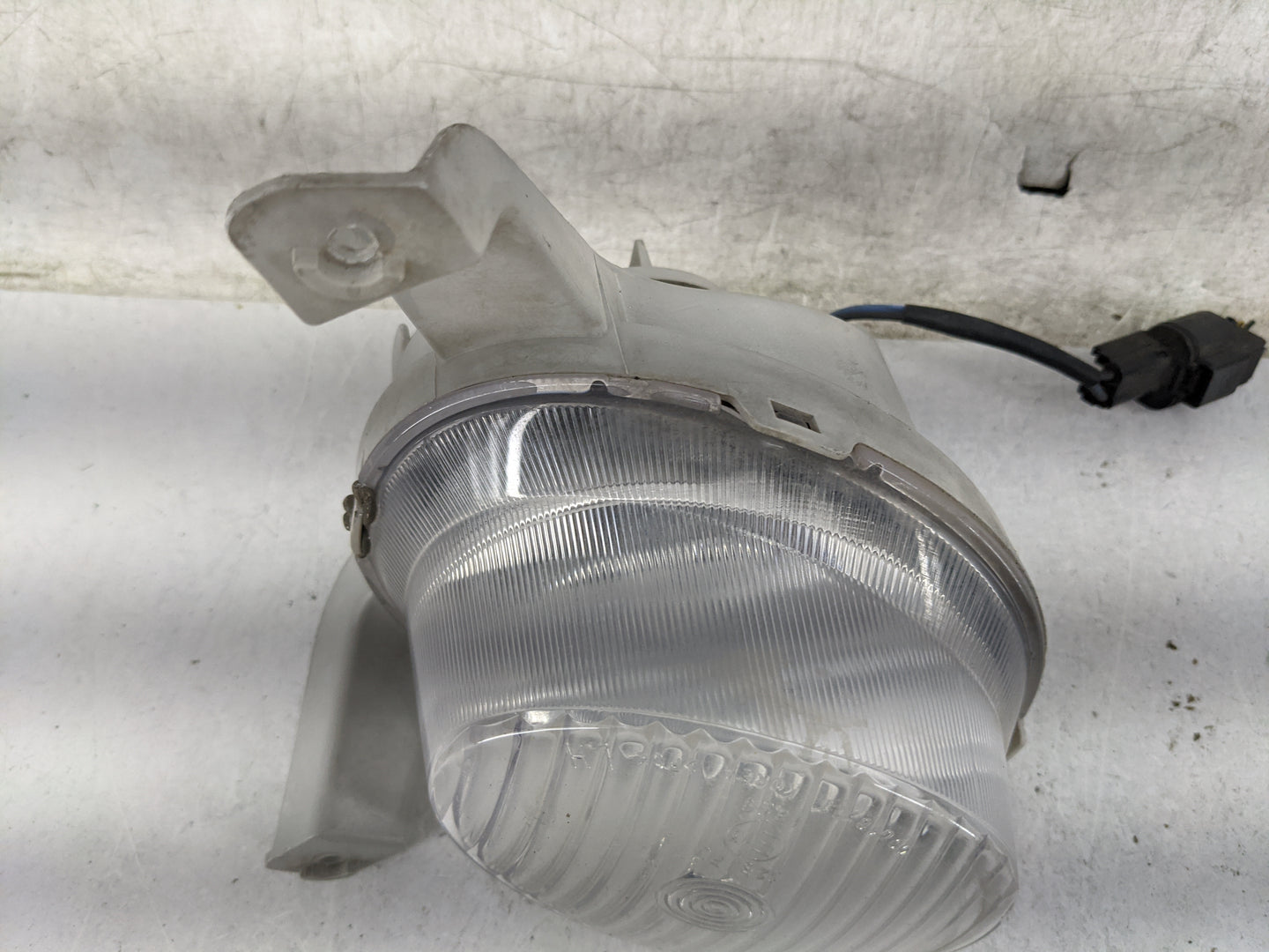 Chevrolet Aveo Driver Left Oem Fog Light Lamp 1467034 - Oemusedautoparts1.com