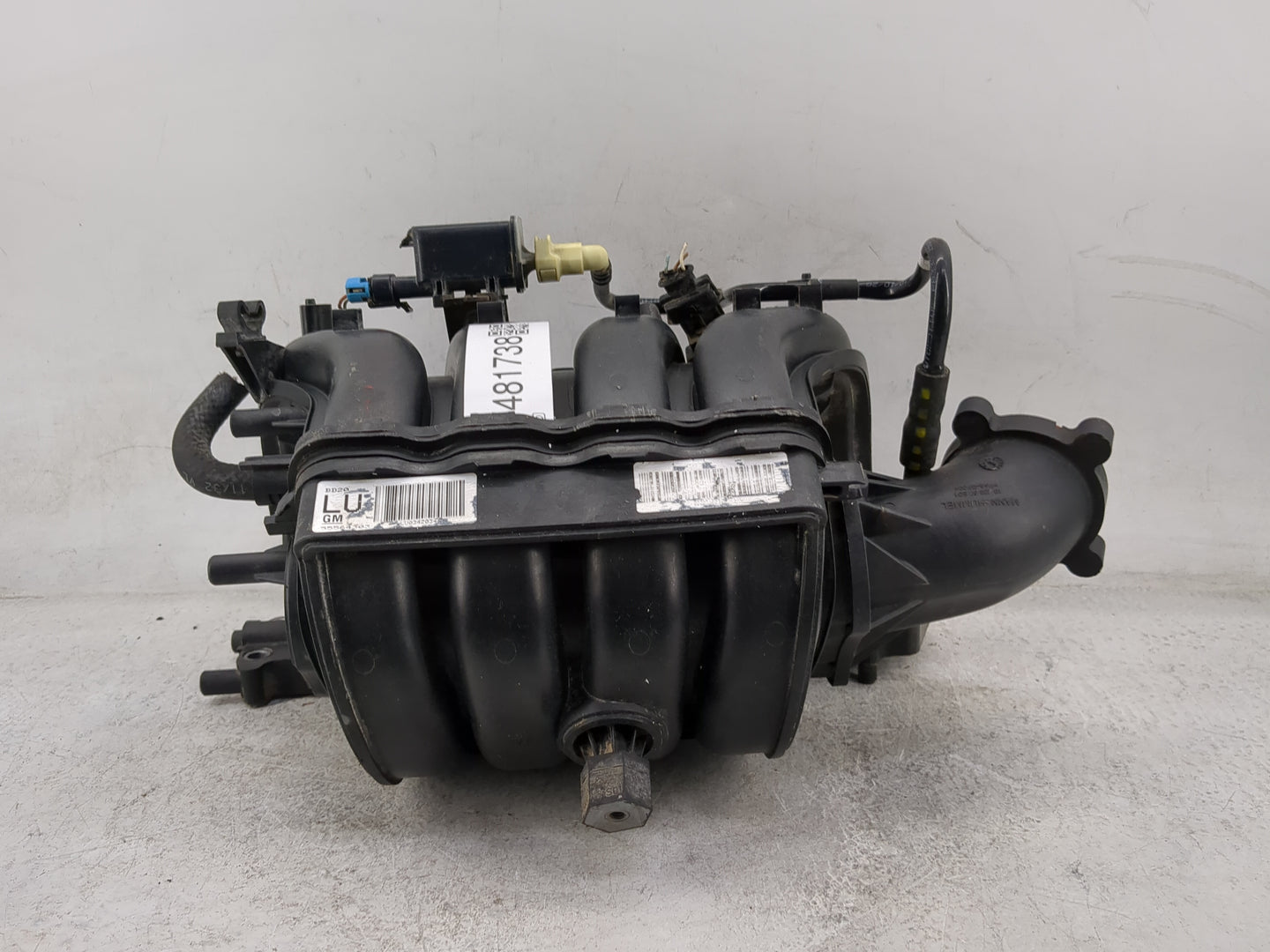 2009-2011 Chevrolet Aveo Air Intake Manifold P/N:55564303 LU0342034 Fits Fits 2009 2010 2011 OEM Used Auto Parts - Oemusedau