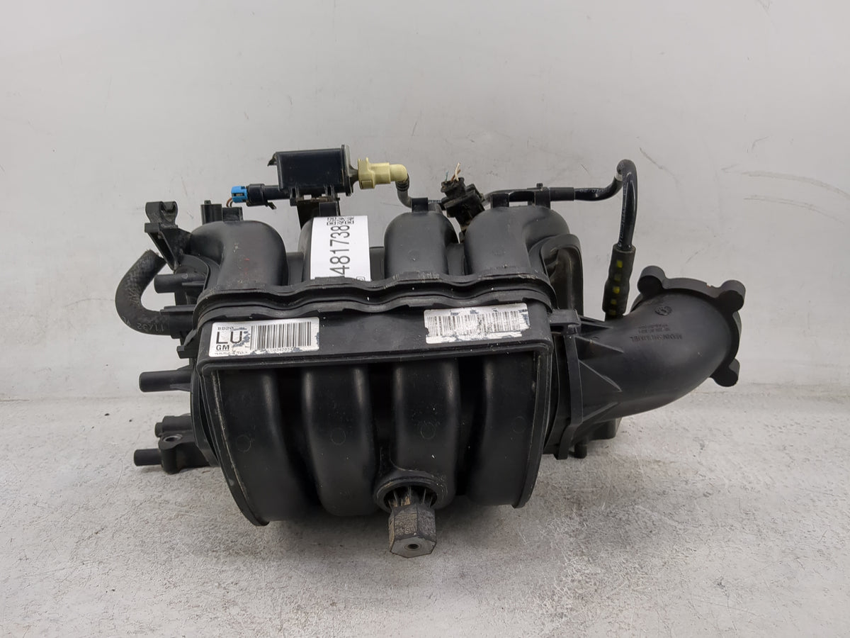 2009-2011 Chevrolet Aveo Air Intake Manifold P/N:55564303 LU0342034 Fits Fits 2009 2010 2011 OEM Used Auto Parts - Oemusedau