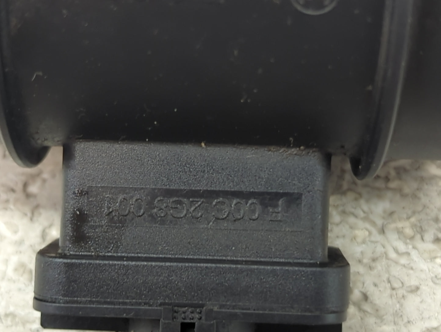 2009-2011 Chevrolet Aveo Mass Air Flow Meter Maf 1486464 - Oemusedautoparts1.com
