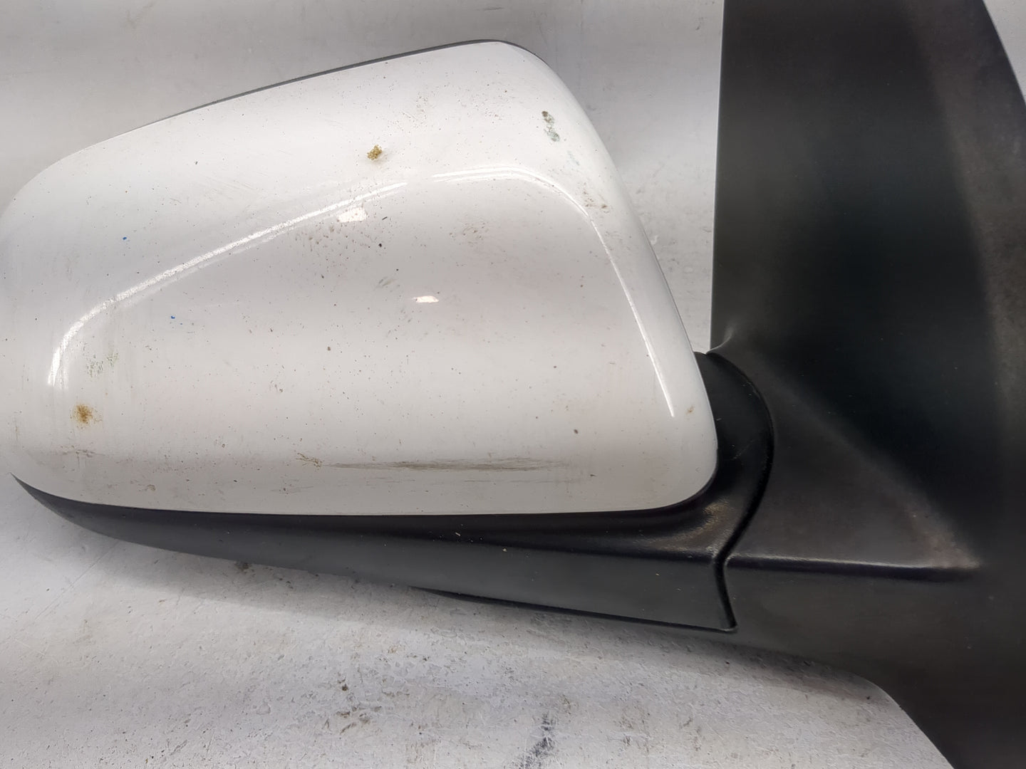 2007-2011 Chevrolet Aveo Passenger Side View Mirror - Right Door Mirror OEM Used - Oemusedautoparts1.com