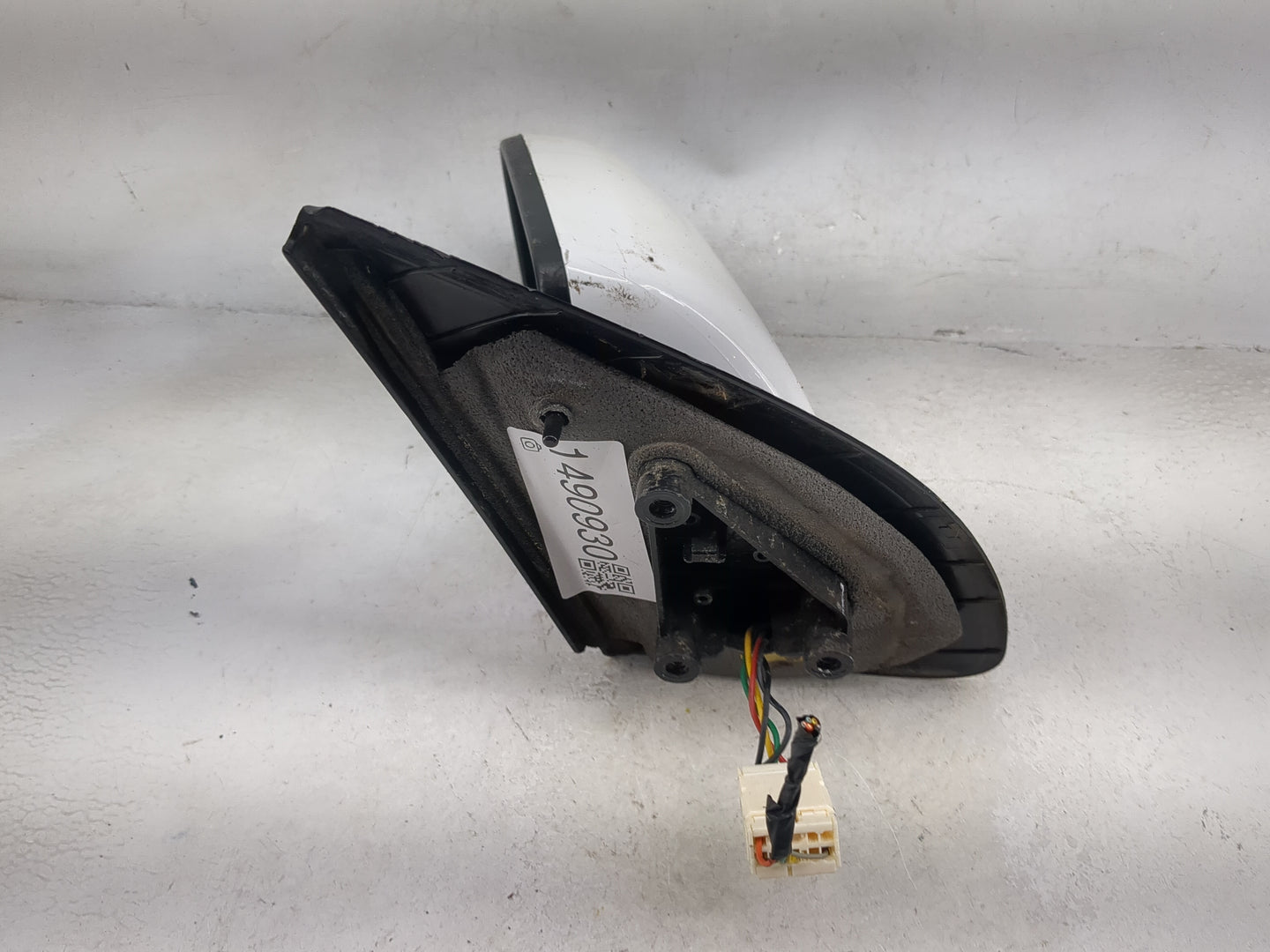 2007-2011 Chevrolet Aveo Driver Side View Mirror - Left Door Mirror OEM Used - Oemusedautoparts1.com