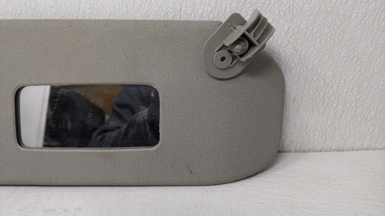 2006-2011 Chevrolet Aveo Sun Visor Shade Replacement Passenger Right Mirror Fits Fits 2005 2006 2007 2008 2009 2010 2011 OEM