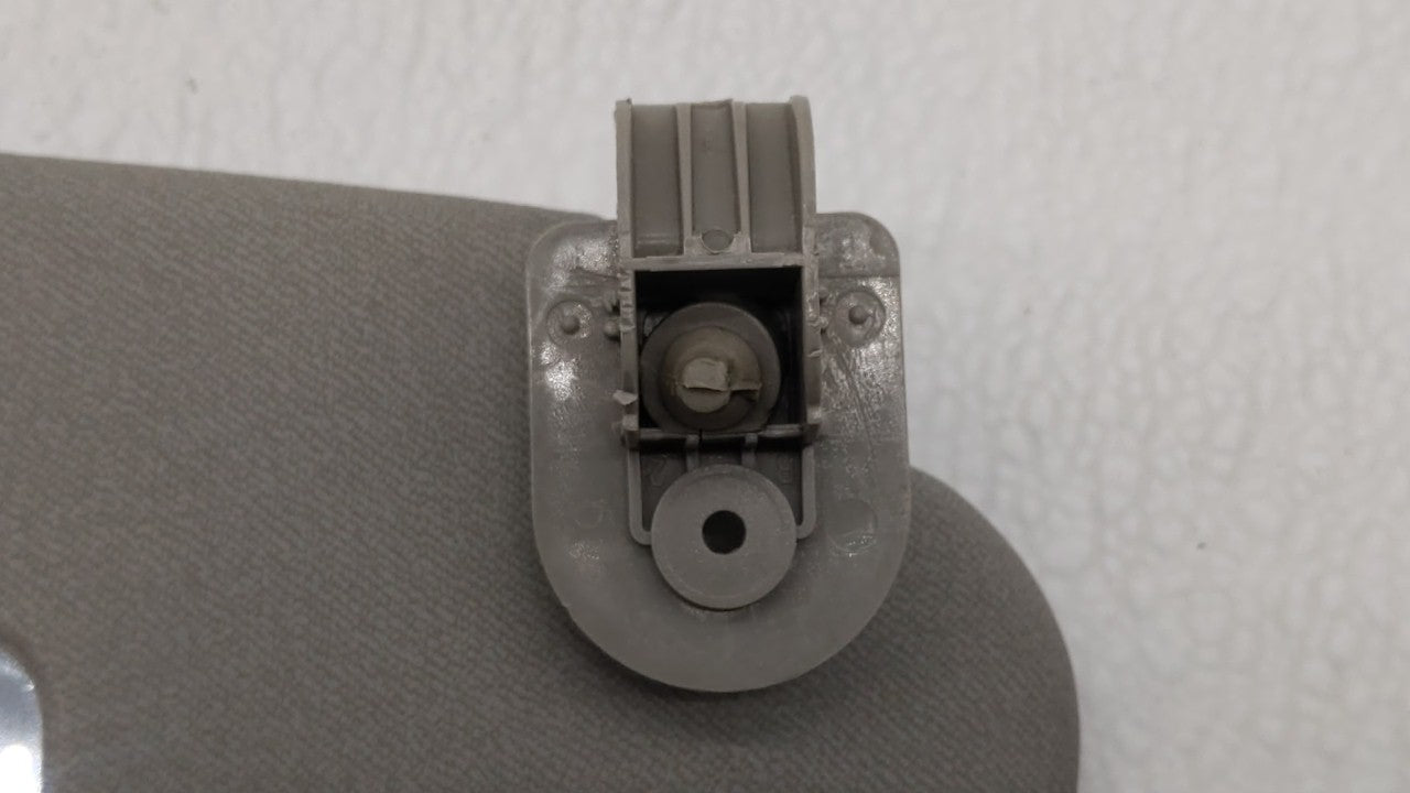 2006-2011 Chevrolet Aveo Sun Visor Shade Replacement Passenger Right Mirror Fits Fits 2005 2006 2007 2008 2009 2010 2011 OEM