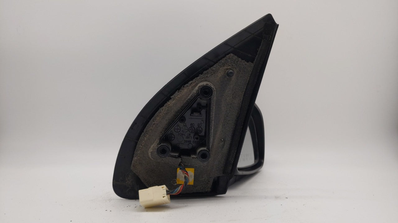 2005-2006 Chevrolet Aveo Passenger Side View Mirror - Right Door Mirror OEM Used - Oemusedautoparts1.com