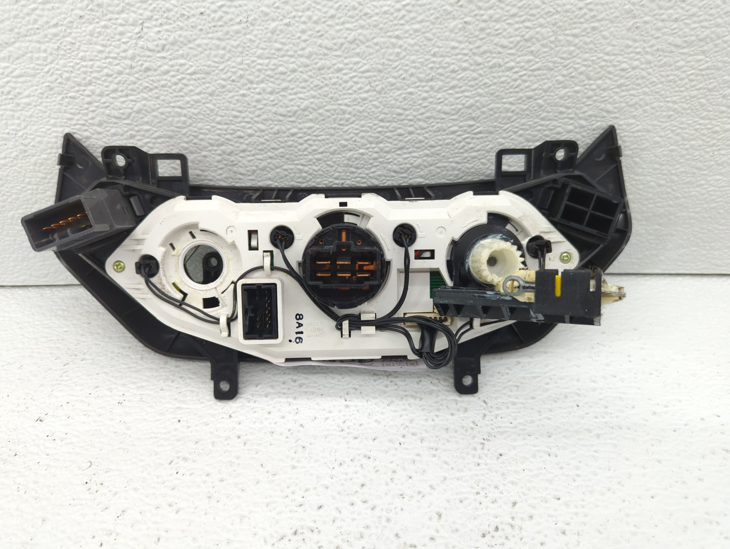 2007-2011 Chevrolet Aveo Climate Control Module Temperature AC/Heater Replacement P/N:A0269 T250 Fits OEM Used Auto Parts - 