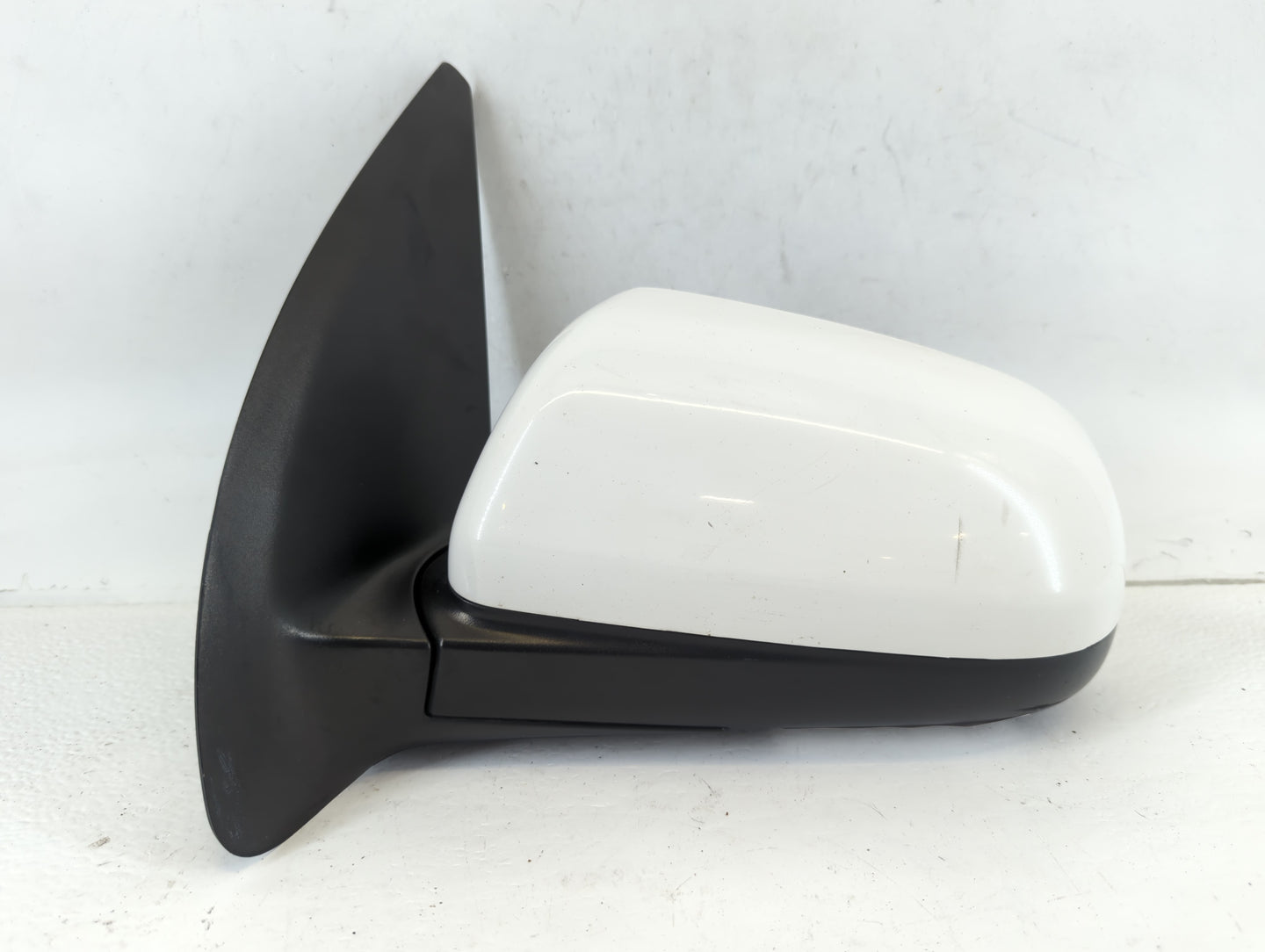 2007-2011 Chevrolet Aveo Driver Side View Mirror - Left Door Mirror OEM Used - Oemusedautoparts1.com