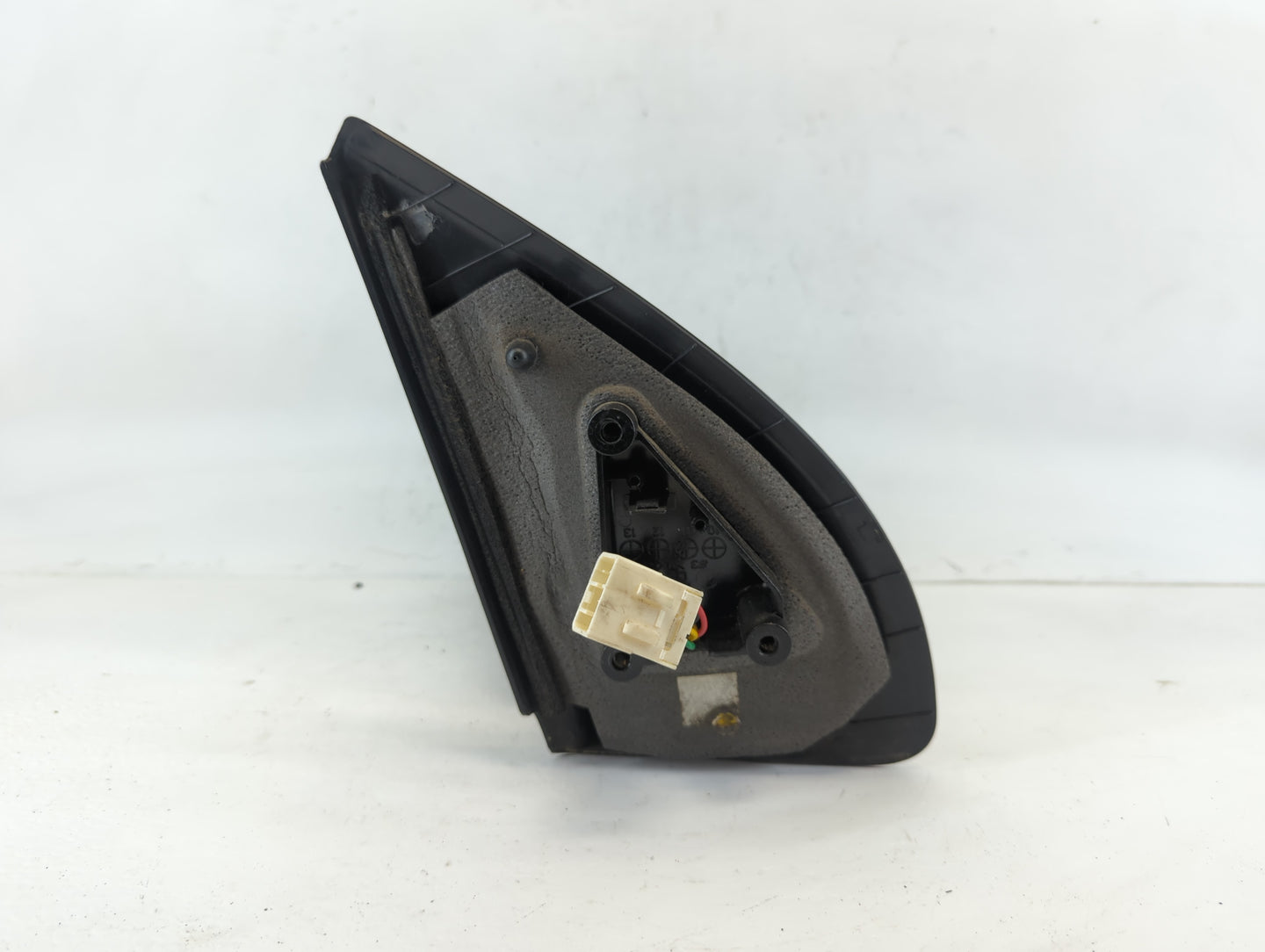 2007-2011 Chevrolet Aveo Driver Side View Mirror - Left Door Mirror OEM Used - Oemusedautoparts1.com