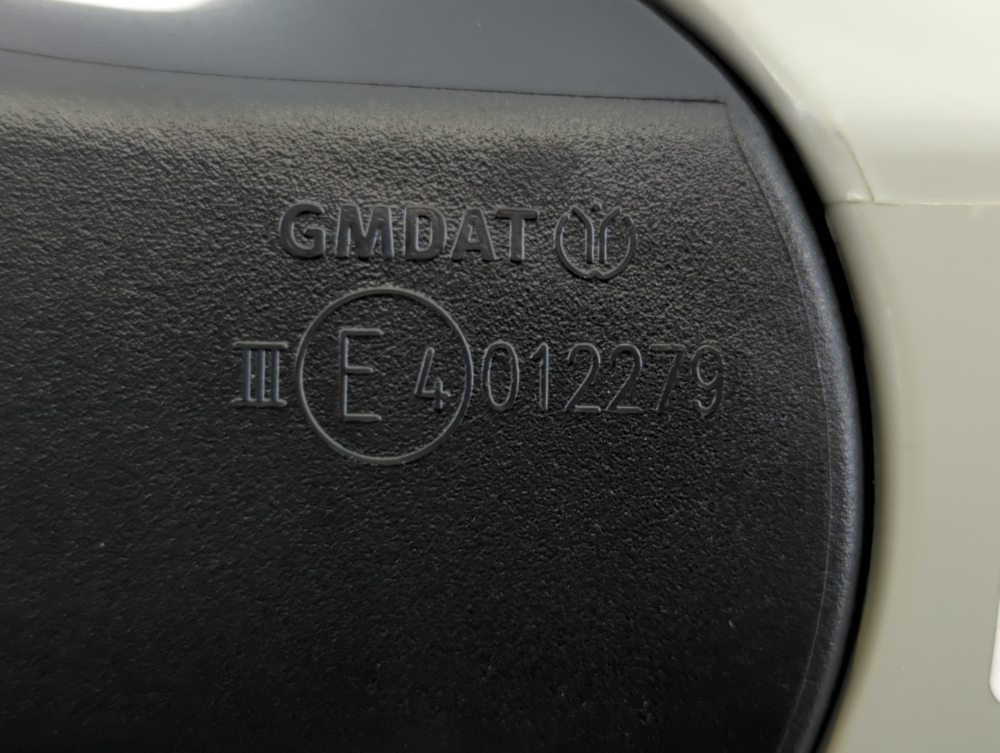 2005-2006 Chevrolet Aveo Passenger Side View Mirror - Right Door Mirror OEM Used - Oemusedautoparts1.com