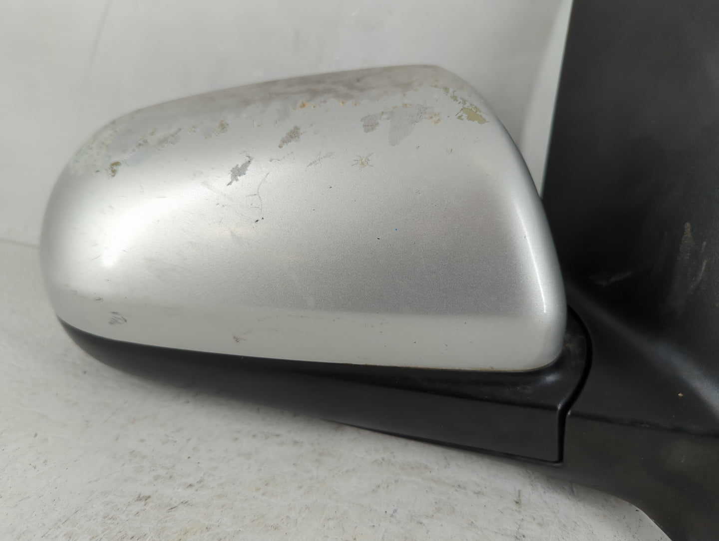 2009-2011 Chevrolet Aveo Passenger Side View Mirror - Right Door Mirror OEM Used - Oemusedautoparts1.com