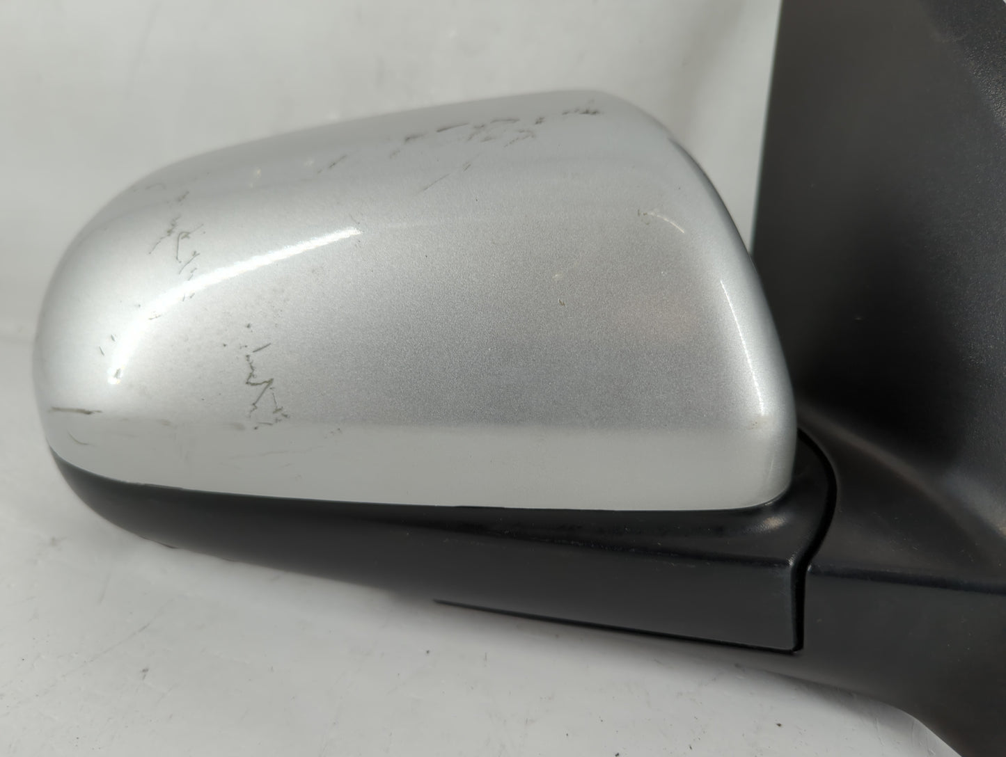 2007-2011 Chevrolet Aveo Passenger Side View Mirror - Right Door Mirror OEM Used - Oemusedautoparts1.com