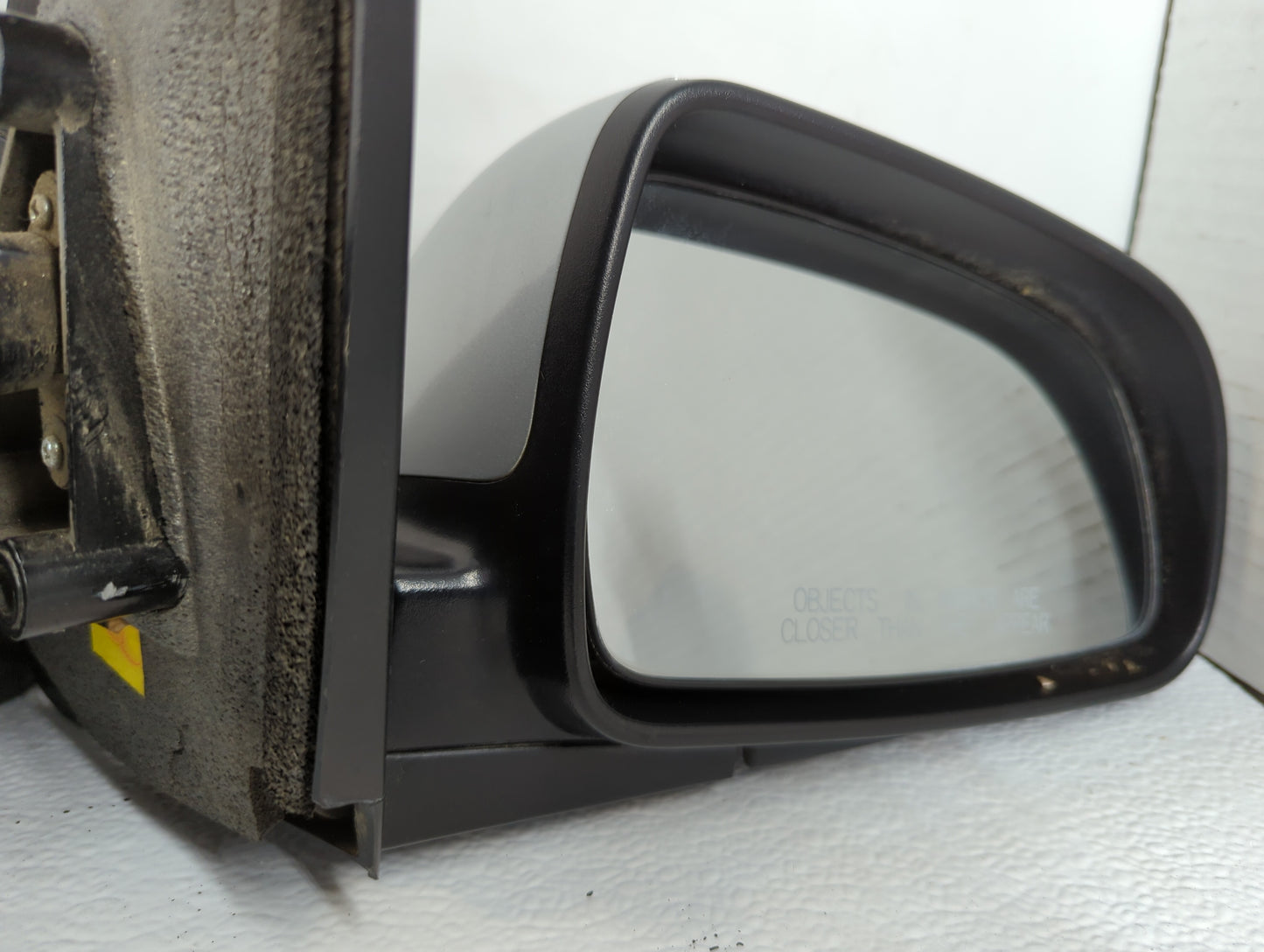 2007-2011 Chevrolet Aveo Passenger Side View Mirror - Right Door Mirror OEM Used - Oemusedautoparts1.com
