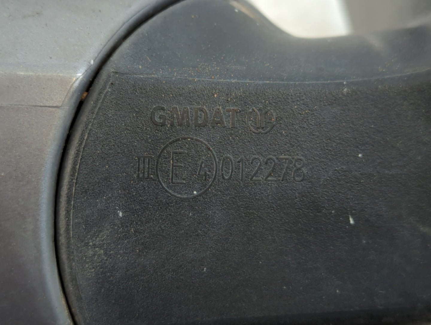 2009-2011 Chevrolet Aveo Driver Side View Mirror - Left Door Mirror OEM Used - Oemusedautoparts1.com
