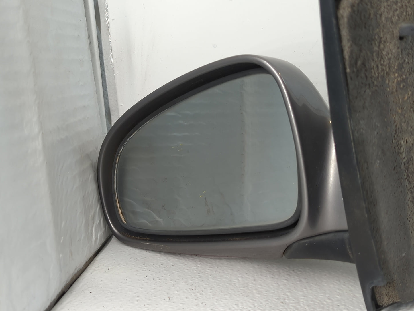 2009-2011 Chevrolet Aveo Driver Side View Mirror - Left Door Mirror OEM Used - Oemusedautoparts1.com