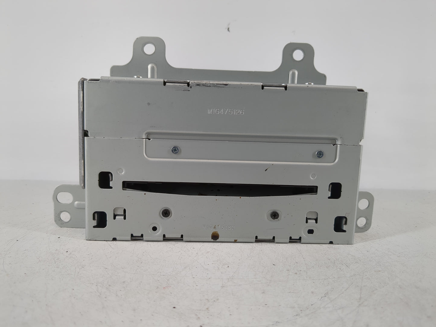 2011-2012 Chevrolet Camaro Radio AM FM Cd Player Receiver Replacement P/N:20907419 Fits Fits 2010 2011 2012 OEM Used Auto Pa