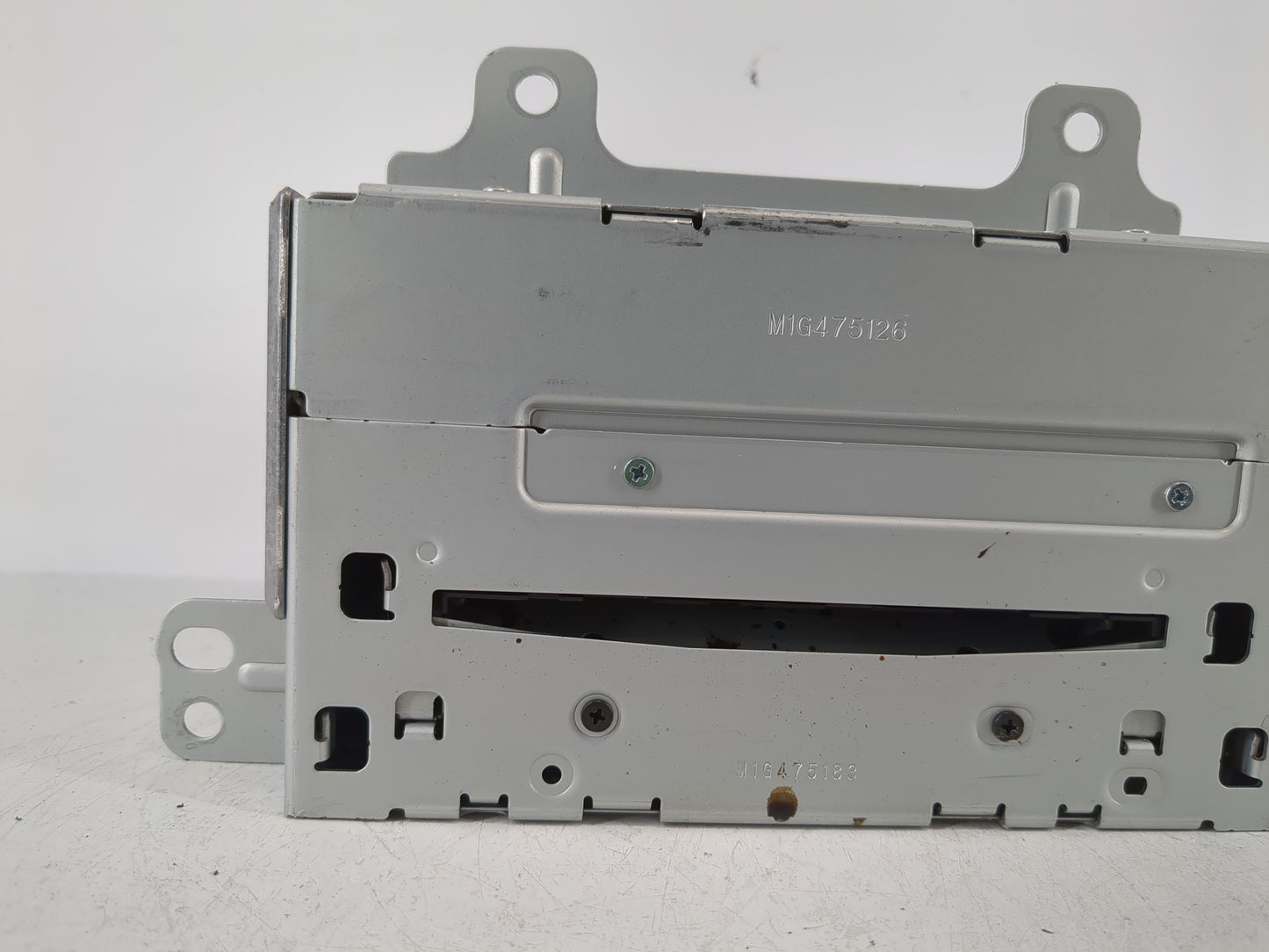 2011-2012 Chevrolet Camaro Radio AM FM Cd Player Receiver Replacement P/N:20907419 Fits Fits 2010 2011 2012 OEM Used Auto Pa
