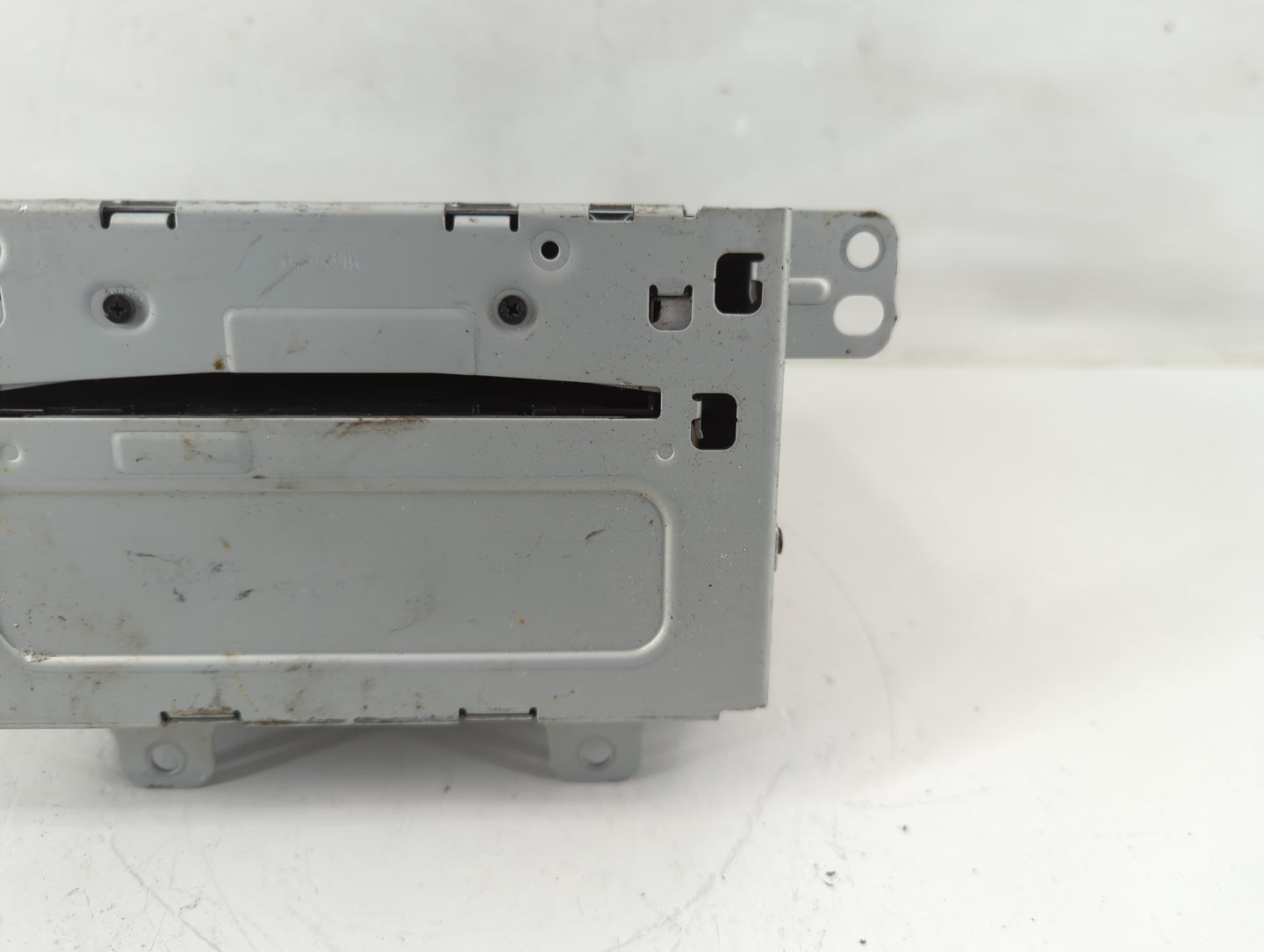 2010-2012 Chevrolet Camaro Radio AM FM Cd Player Receiver Replacement P/N:20983517 Fits Fits 2010 2011 2012 OEM Used Auto Pa