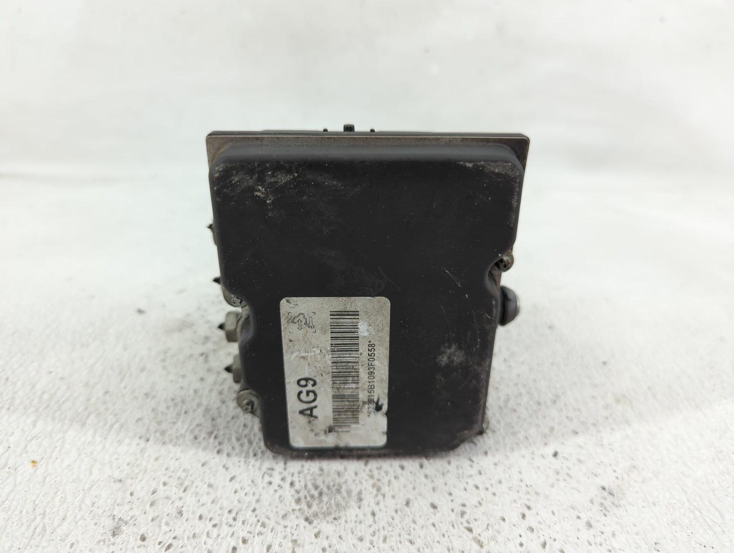 2010-2011 Chevrolet Camaro ABS Pump Control Module Replacement P/N:92233915 Fits Fits 2010 2011 OEM Used Auto Parts - Oemuse