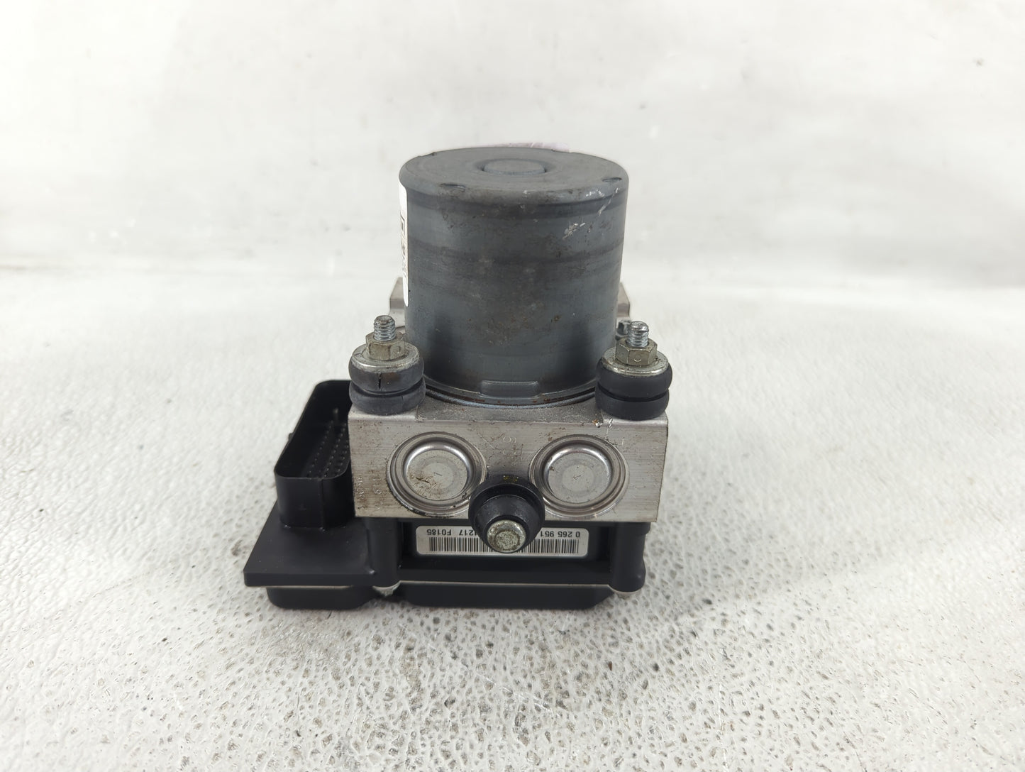 2010-2011 Chevrolet Camaro ABS Pump Control Module Replacement P/N:0 265 251 813 Fits Fits 2010 2011 OEM Used Auto Parts - O