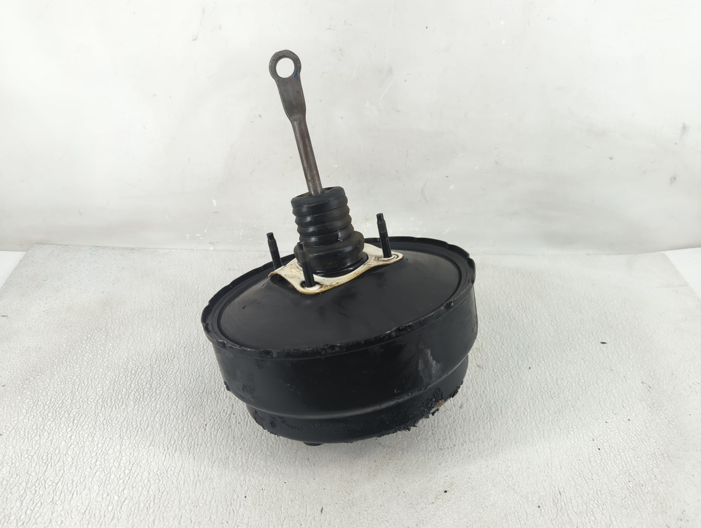 2010-2015 Chevrolet Camaro Power Brake Booster Oem - Oemusedautoparts1.com