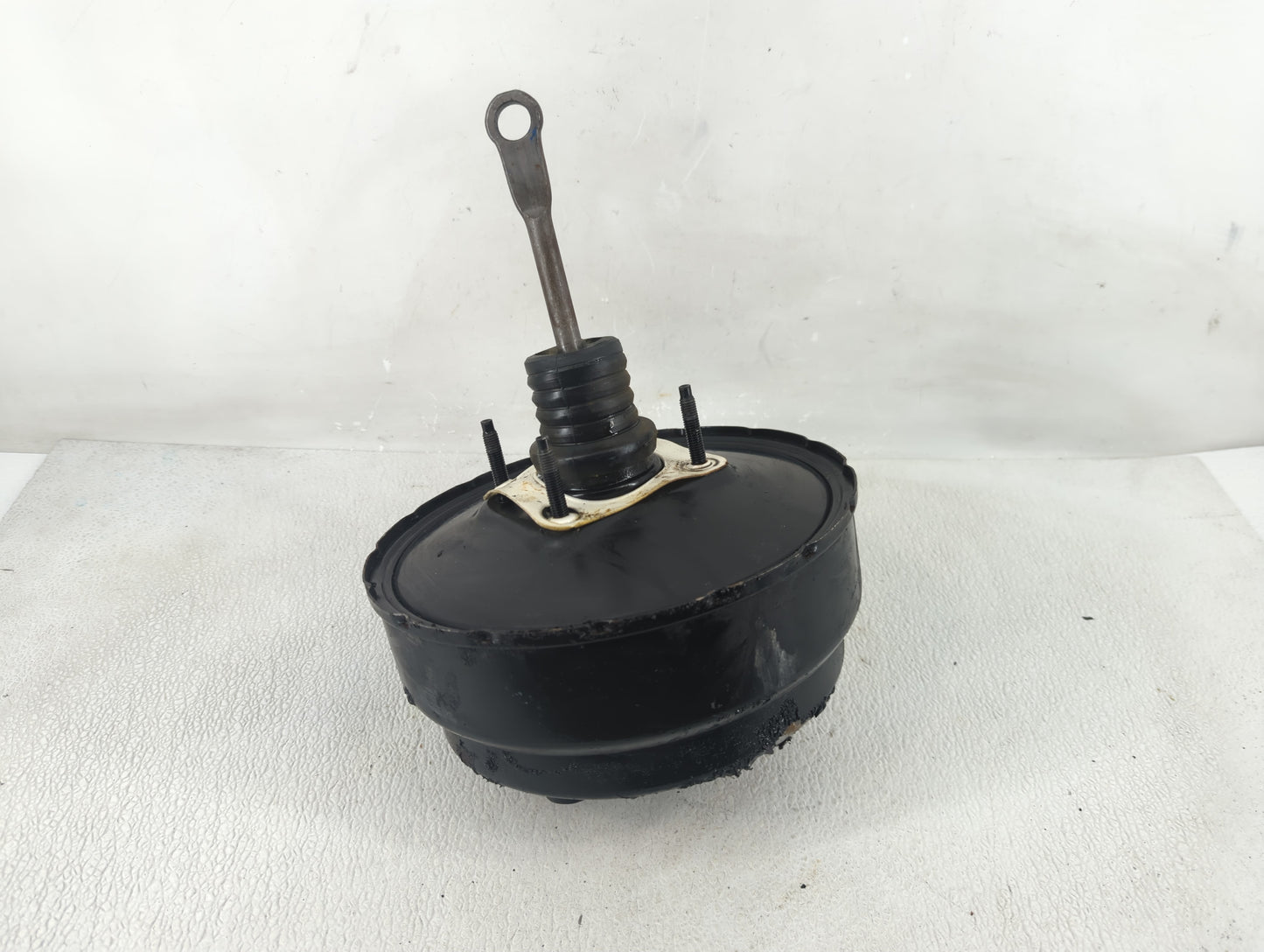 2010-2015 Chevrolet Camaro Power Brake Booster Oem - Oemusedautoparts1.com
