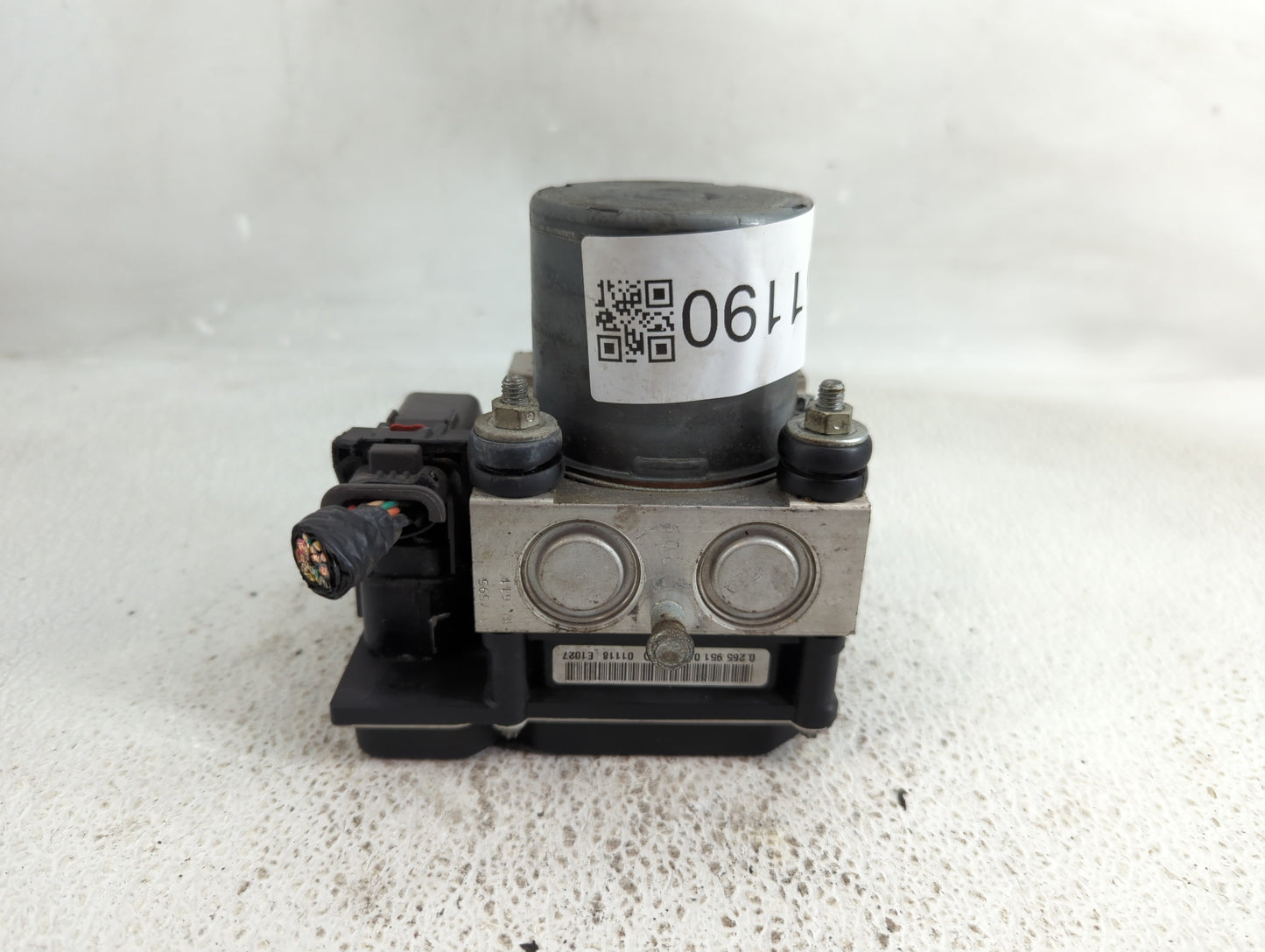 2010-2011 Chevrolet Camaro ABS Pump Control Module Replacement P/N:0 265 230 Fits Fits 2010 2011 OEM Used Auto Parts - Oemus