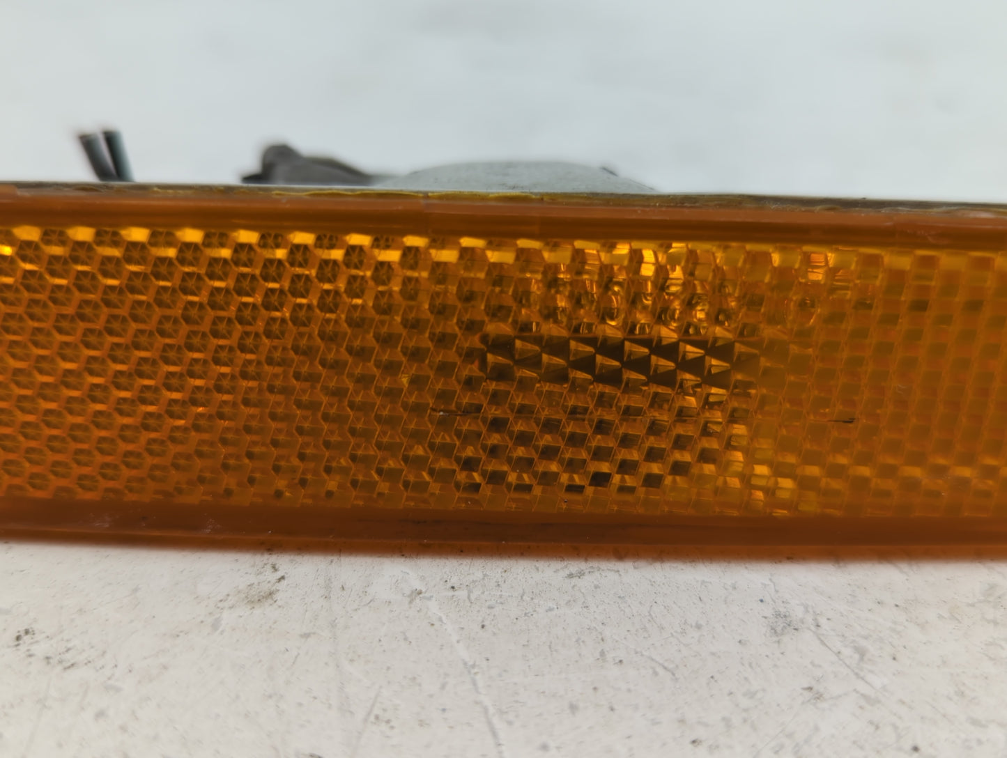 2010-2015 Chevrolet Camaro Passenger Right Oem Front Light Lamp - Oemusedautoparts1.com