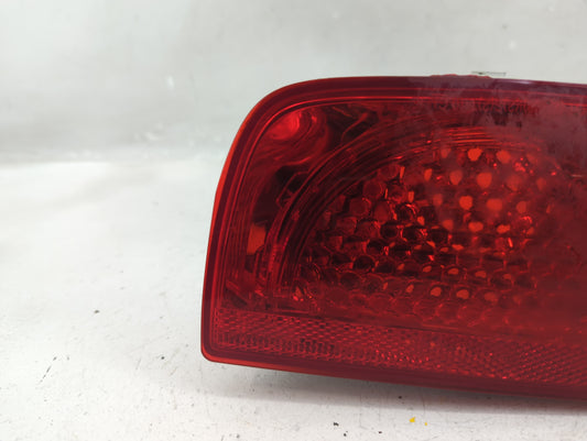 2010-2011 Chevrolet Camaro Tail Light Assembly Driver Left OEM P/N:320363 320367 Fits Fits 2010 2011 OEM Used Auto Parts