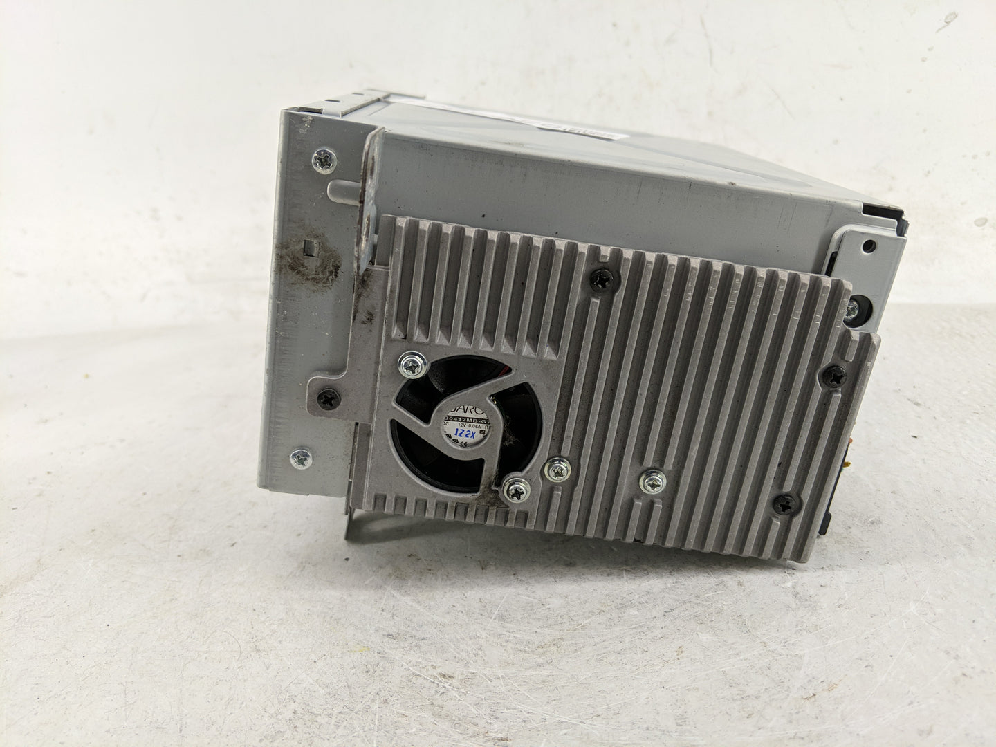 2011-2012 Chevrolet Camaro Radio AM FM Cd Player Receiver Replacement P/N:22870782 Fits Fits 2010 2011 2012 OEM Used Auto Pa