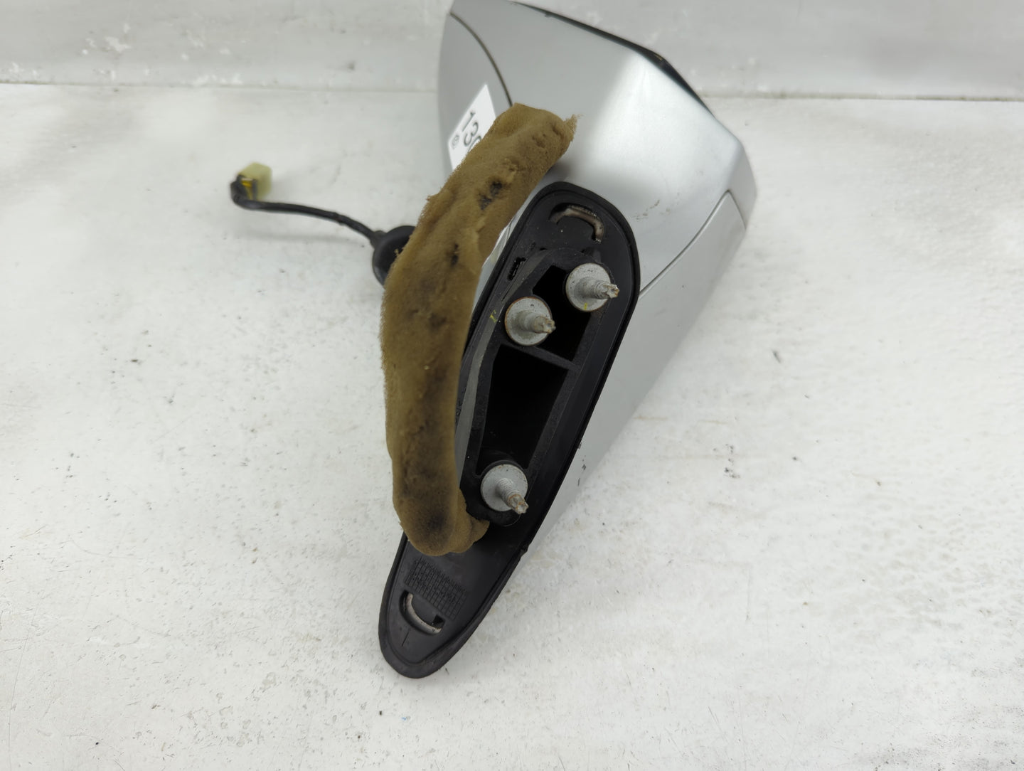 2010-2015 Chevrolet Camaro Driver Side View Mirror - Left Door Mirror OEM Used - Oemusedautoparts1.com