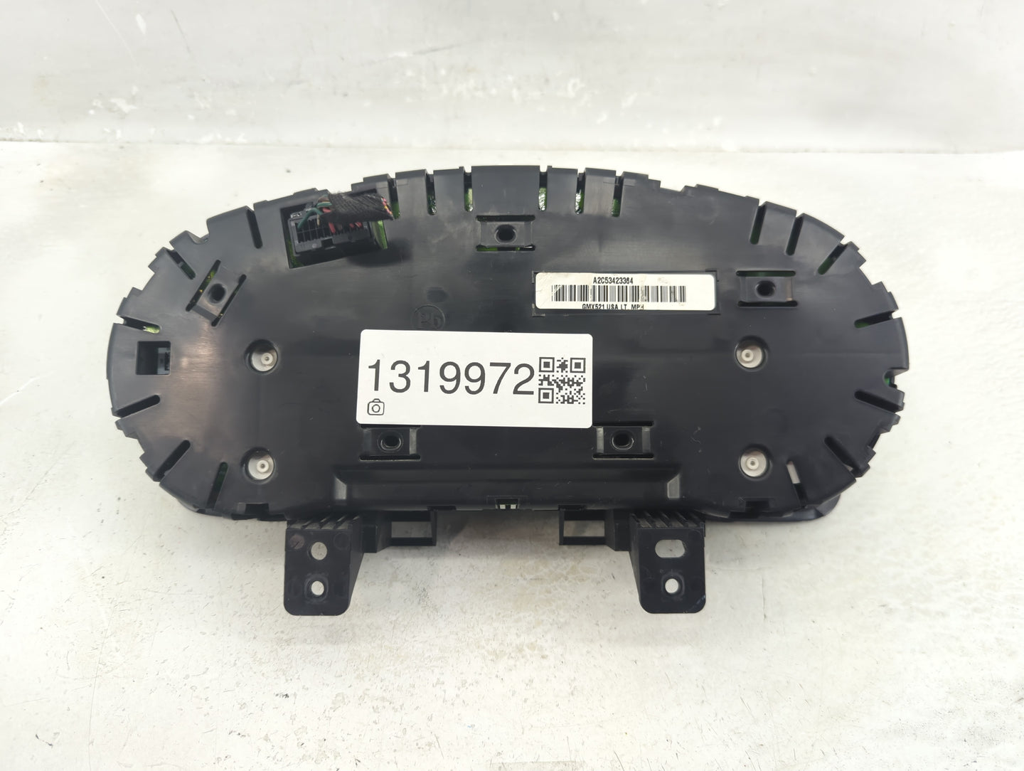 2010-2011 Chevrolet Camaro Instrument Cluster Speedometer Gauges P/N:A2C53423364 Fits Fits 2010 2011 OEM Used Auto Parts - O